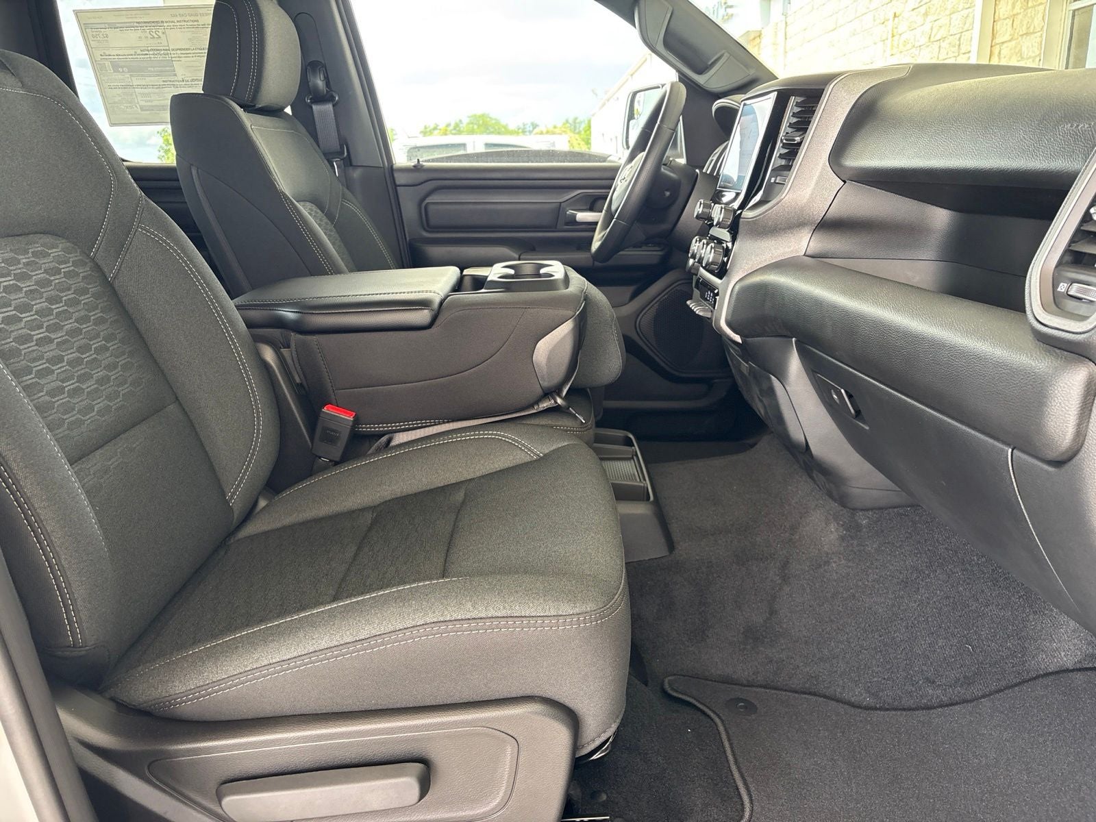 2026 RAM Ram 1500 RAM 1500 EXPRESS QUAD CAB 4X2 6'4' BOX