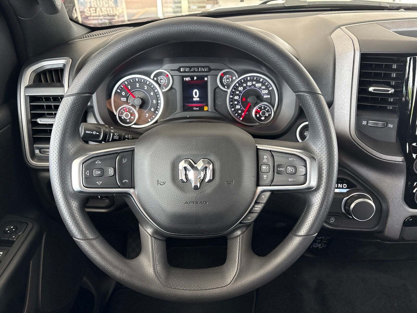 2026 RAM Ram 1500 RAM 1500 EXPRESS QUAD CAB 4X2 6'4' BOX