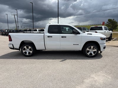 2026 RAM Ram 1500 RAM 1500 EXPRESS QUAD CAB 4X2 6'4' BOX