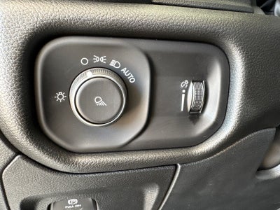 2026 RAM Ram 1500 RAM 1500 TRADESMAN QUAD CAB 4X2 6'4' BOX