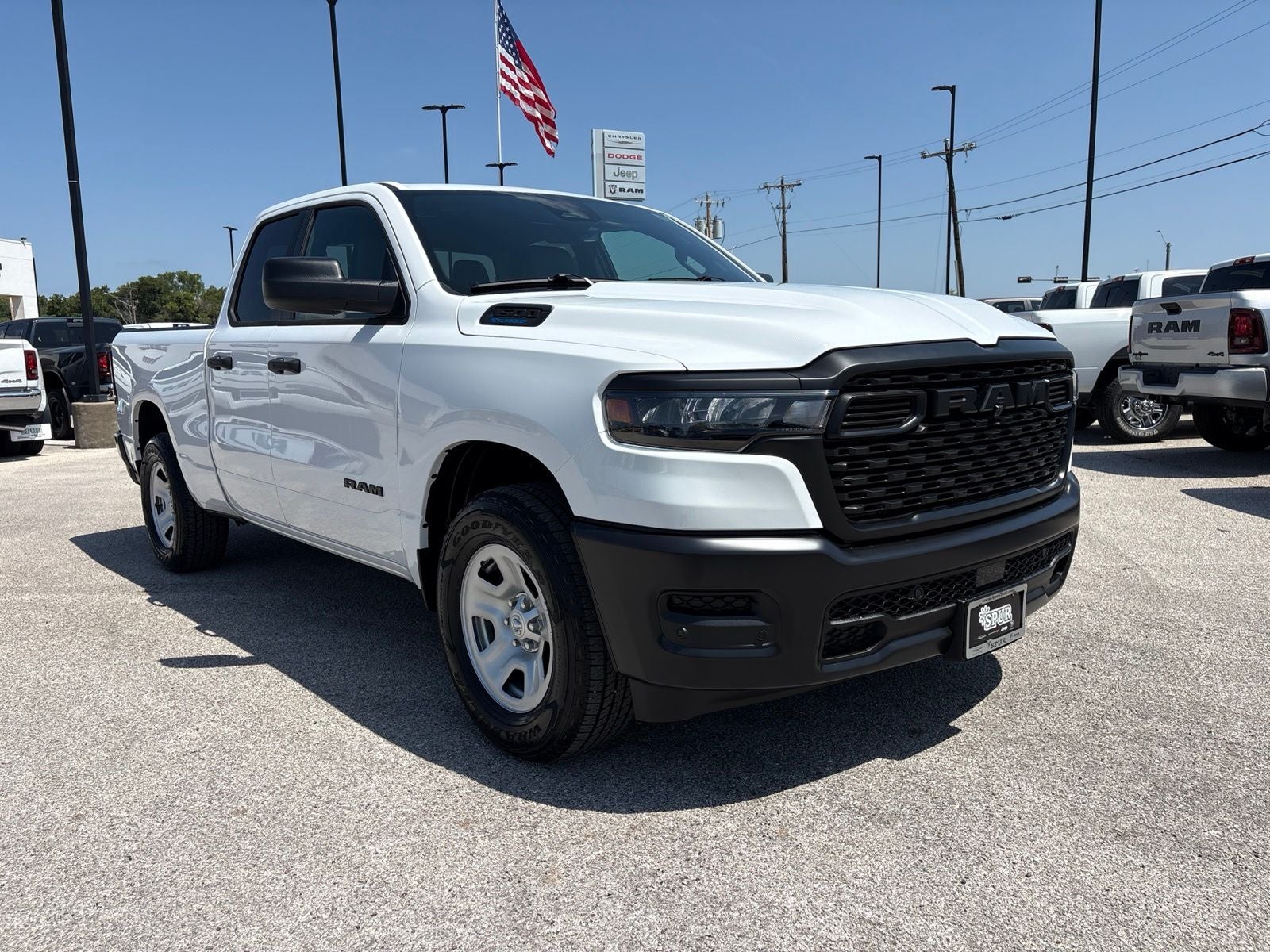 2026 RAM Ram 1500 RAM 1500 TRADESMAN QUAD CAB 4X2 6'4' BOX