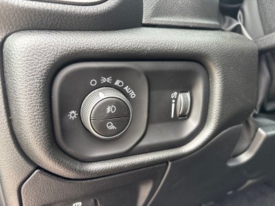 2026 RAM Ram 1500 RAM 1500 EXPRESS QUAD CAB 4X2 6'4' BOX