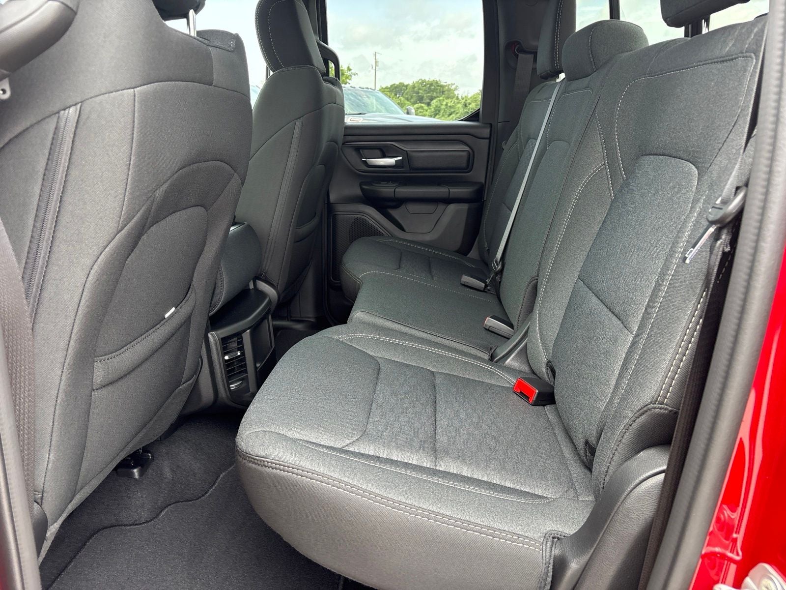 2026 RAM Ram 1500 RAM 1500 EXPRESS QUAD CAB 4X2 6'4' BOX