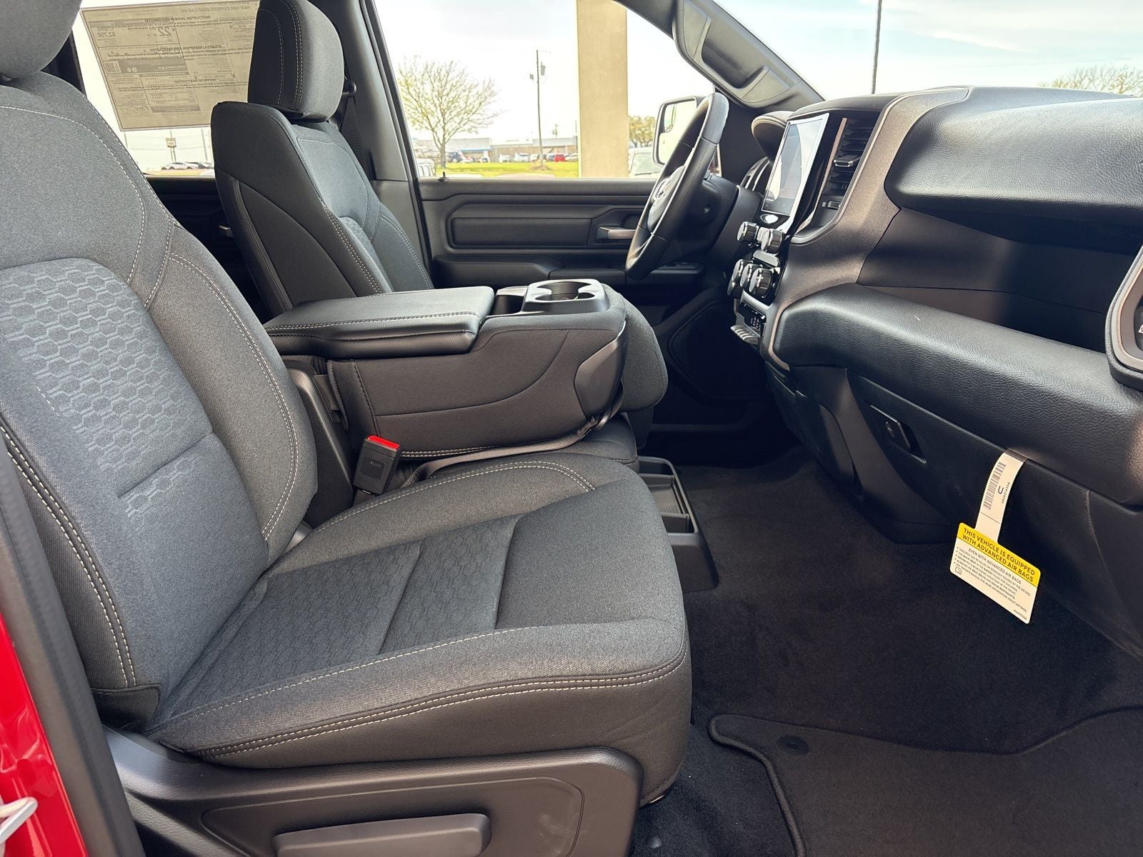 2026 RAM Ram 1500 RAM 1500 EXPRESS QUAD CAB 4X2 6'4' BOX