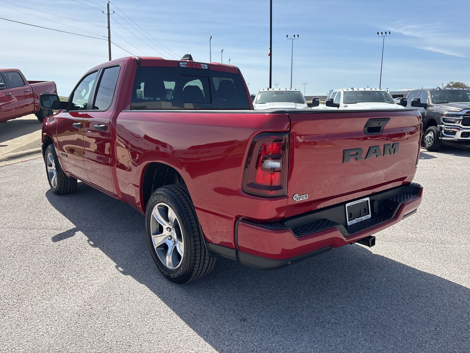 2026 RAM Ram 1500 RAM 1500 EXPRESS QUAD CAB 4X2 6'4' BOX