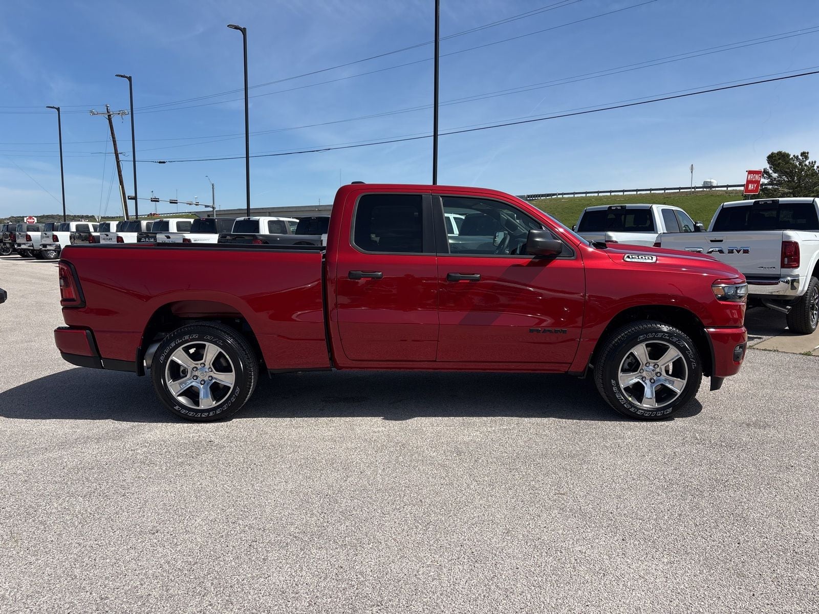 2026 RAM Ram 1500 RAM 1500 EXPRESS QUAD CAB 4X2 6'4' BOX
