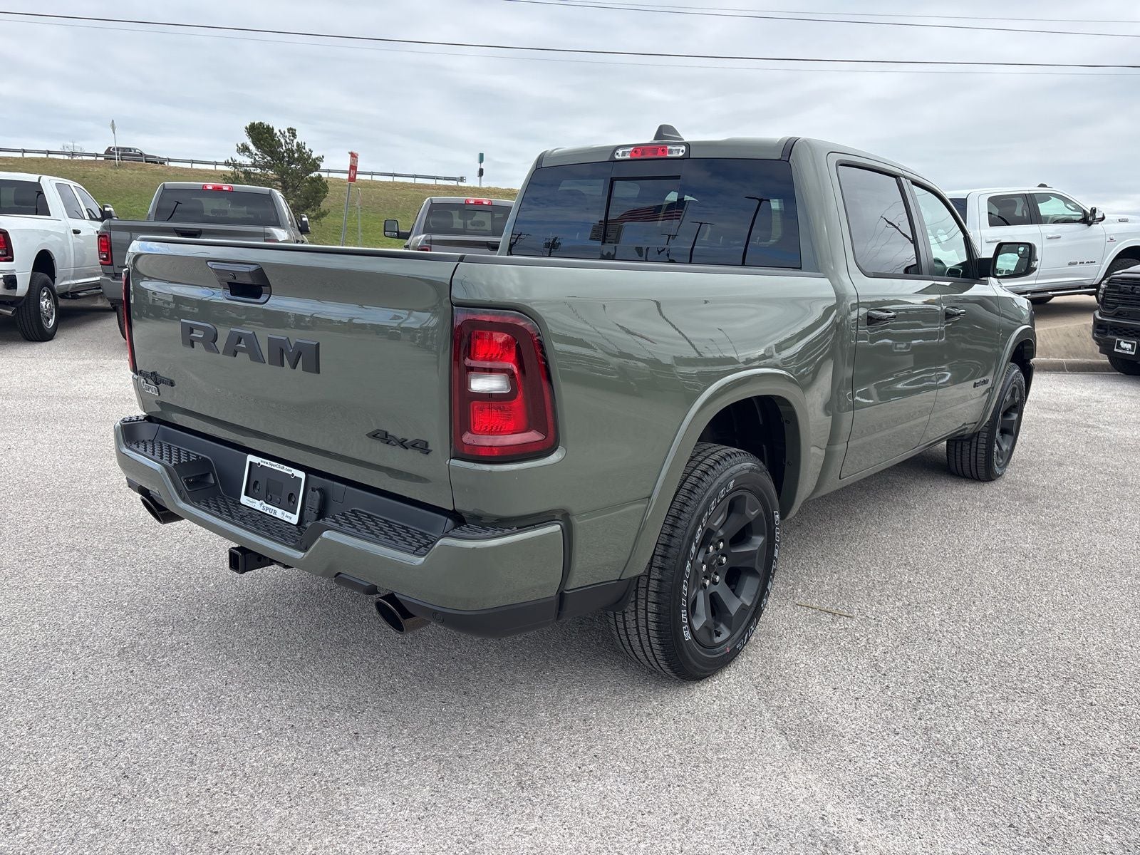 2026 RAM Ram 1500 RAM 1500 LONE STAR CREW CAB 4X4 5'7' BOX