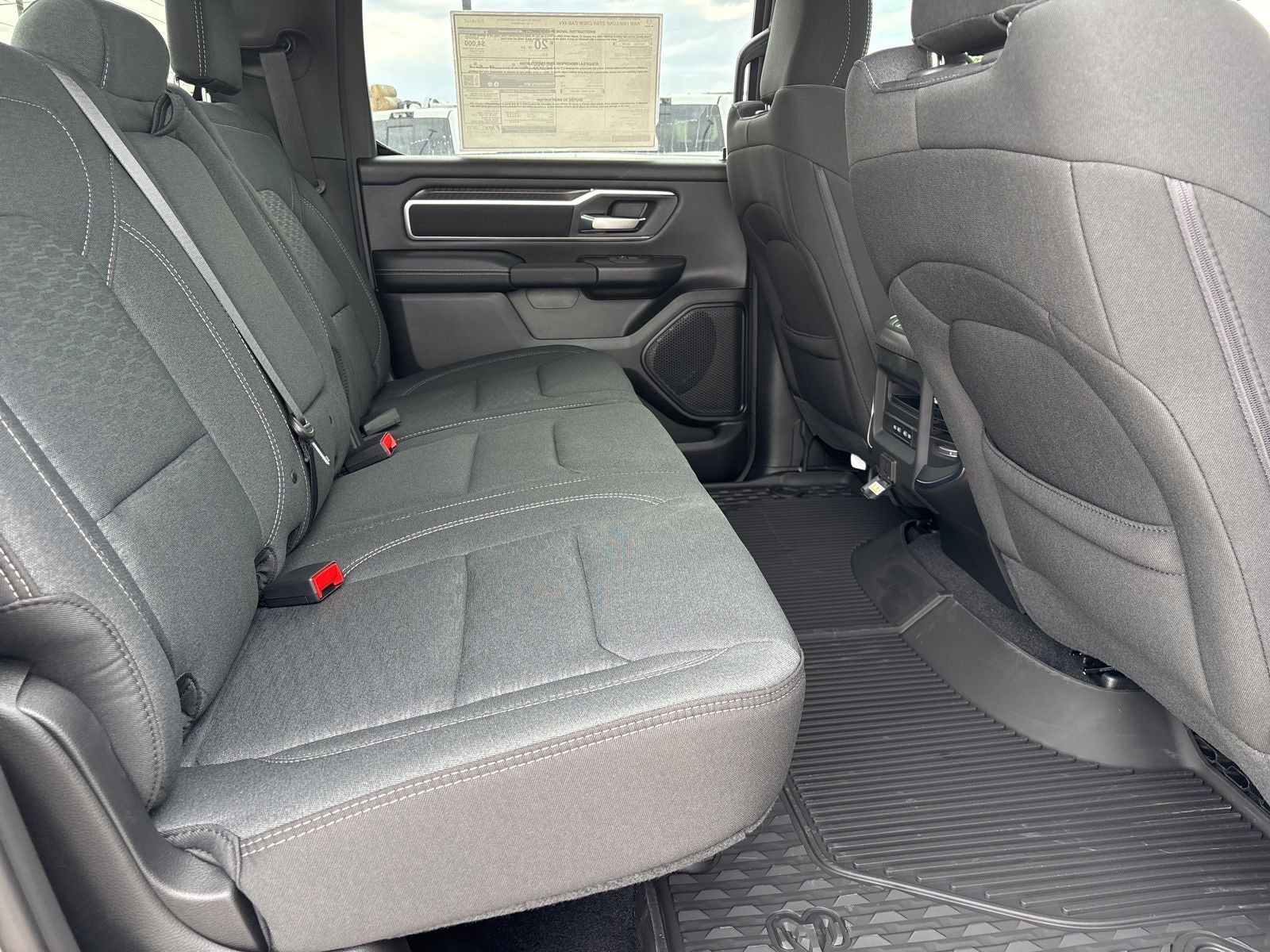 2026 RAM Ram 1500 RAM 1500 LONE STAR CREW CAB 4X4 5'7' BOX