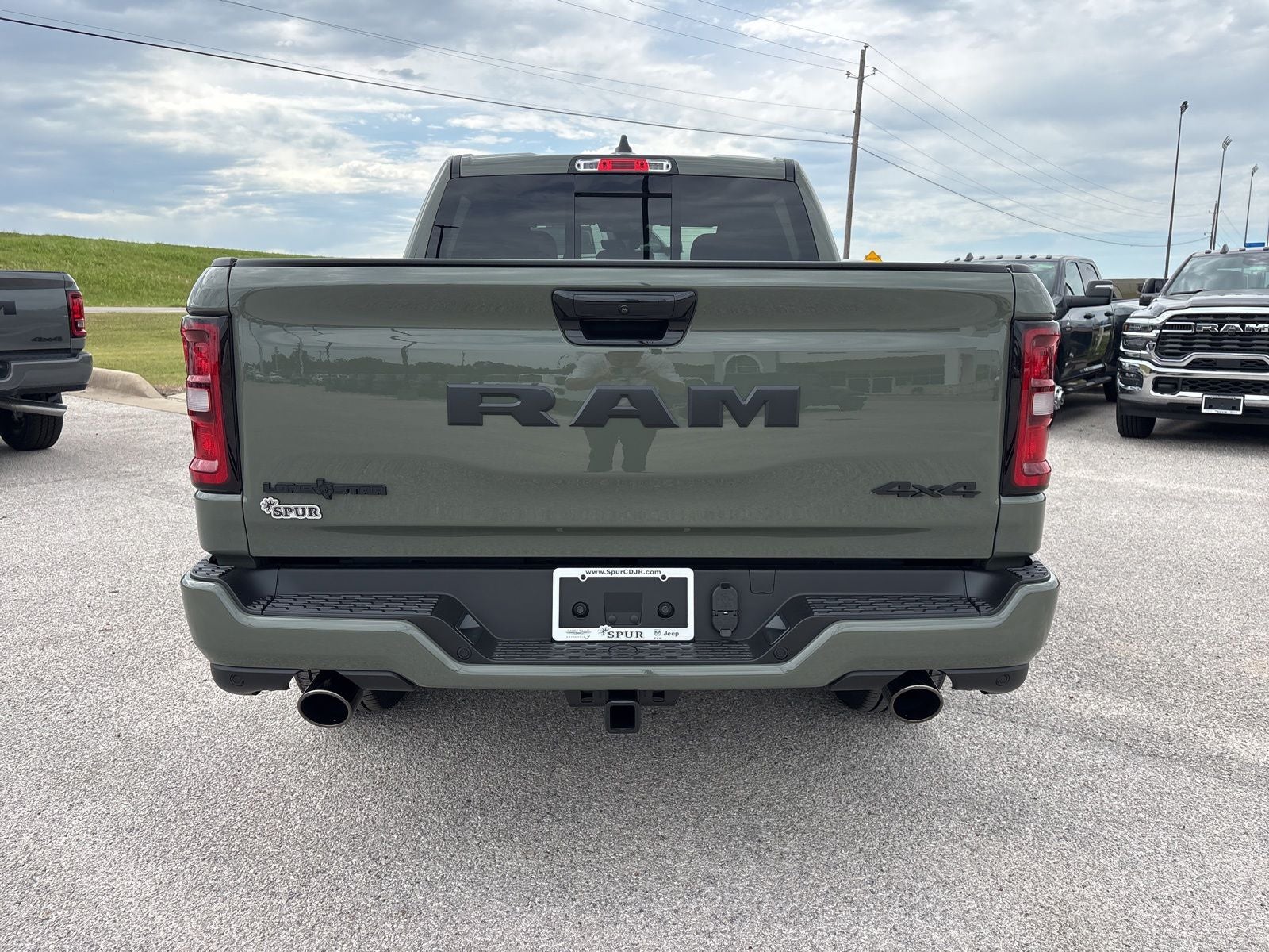 2026 RAM Ram 1500 RAM 1500 LONE STAR CREW CAB 4X4 5'7' BOX