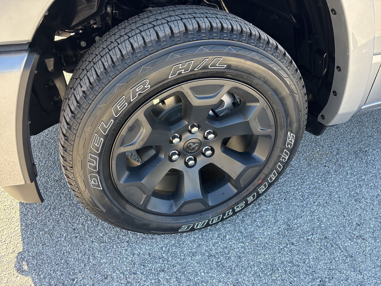 2026 RAM Ram 1500 RAM 1500 LONE STAR CREW CAB 4X4 5'7' BOX