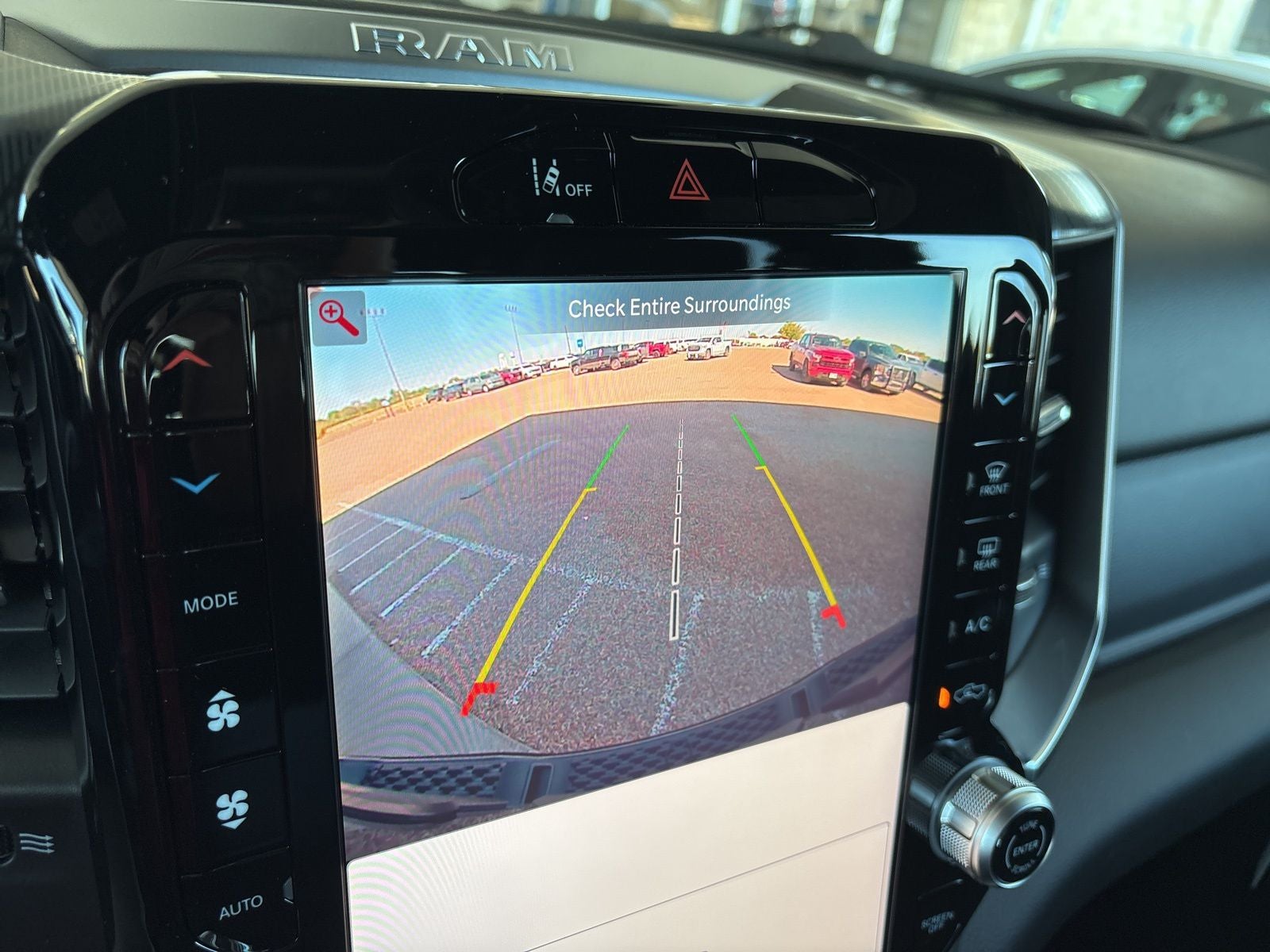 2026 RAM Ram 1500 RAM 1500 LONE STAR CREW CAB 4X4 5'7' BOX