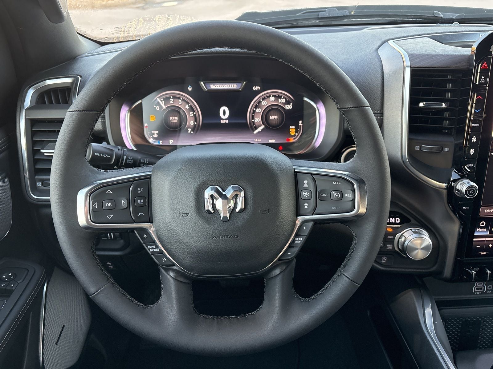 2026 RAM Ram 1500 RAM 1500 LARAMIE CREW CAB 4X4 5'7' BOX