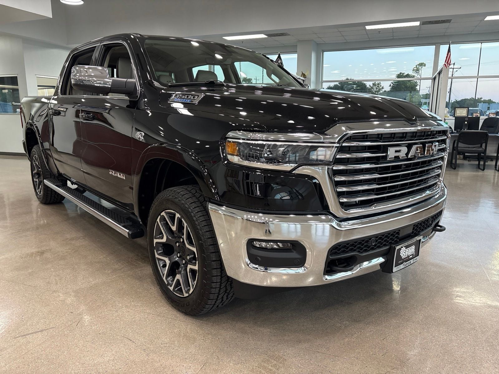 2027 RAM Ram 1500 RAM 1500 LARAMIE CREW CAB 4X4 5'7' BOX