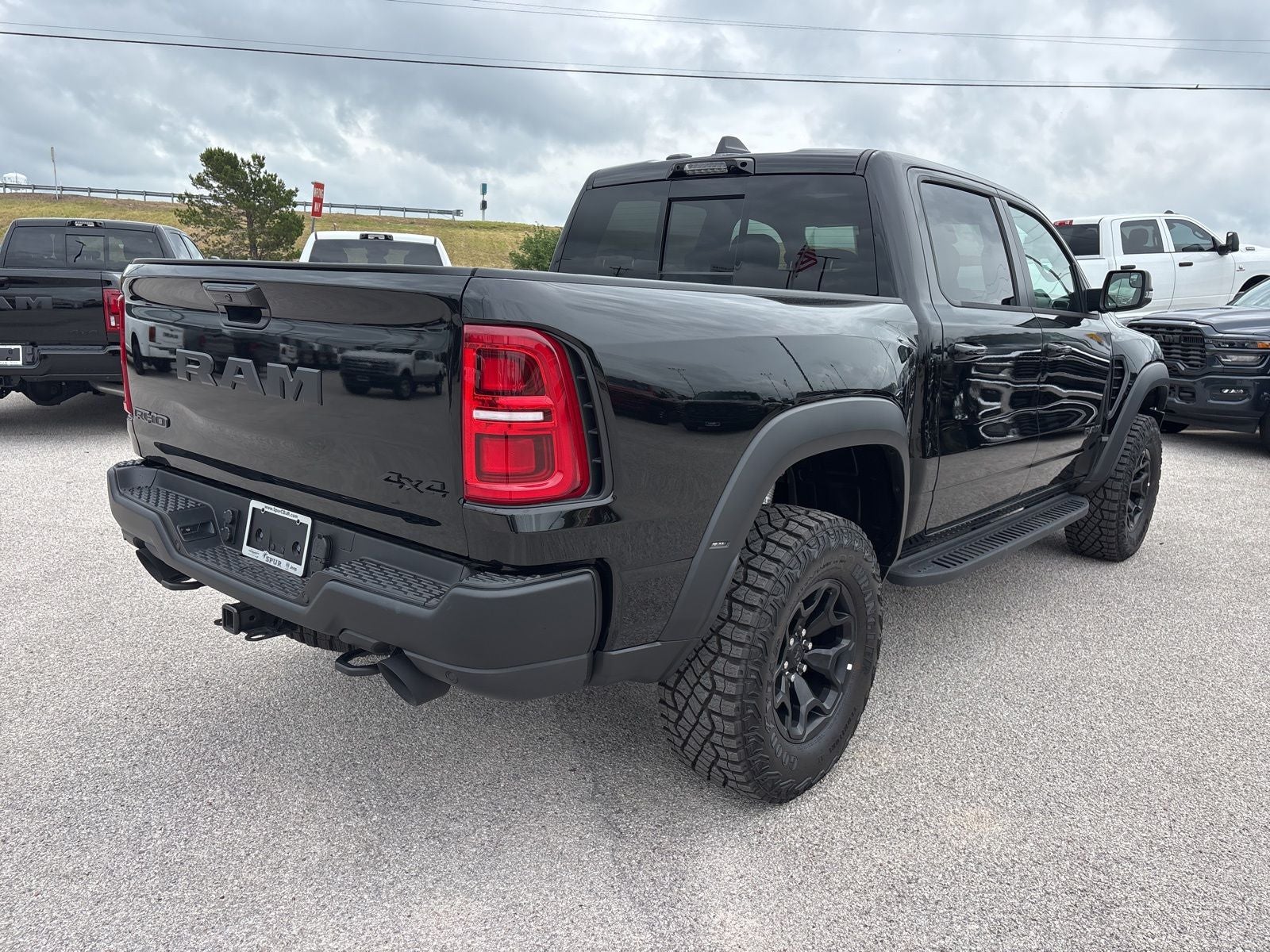 2026 RAM Ram 1500 RAM 1500 RHO CREW CAB 4X4 5'7' BOX