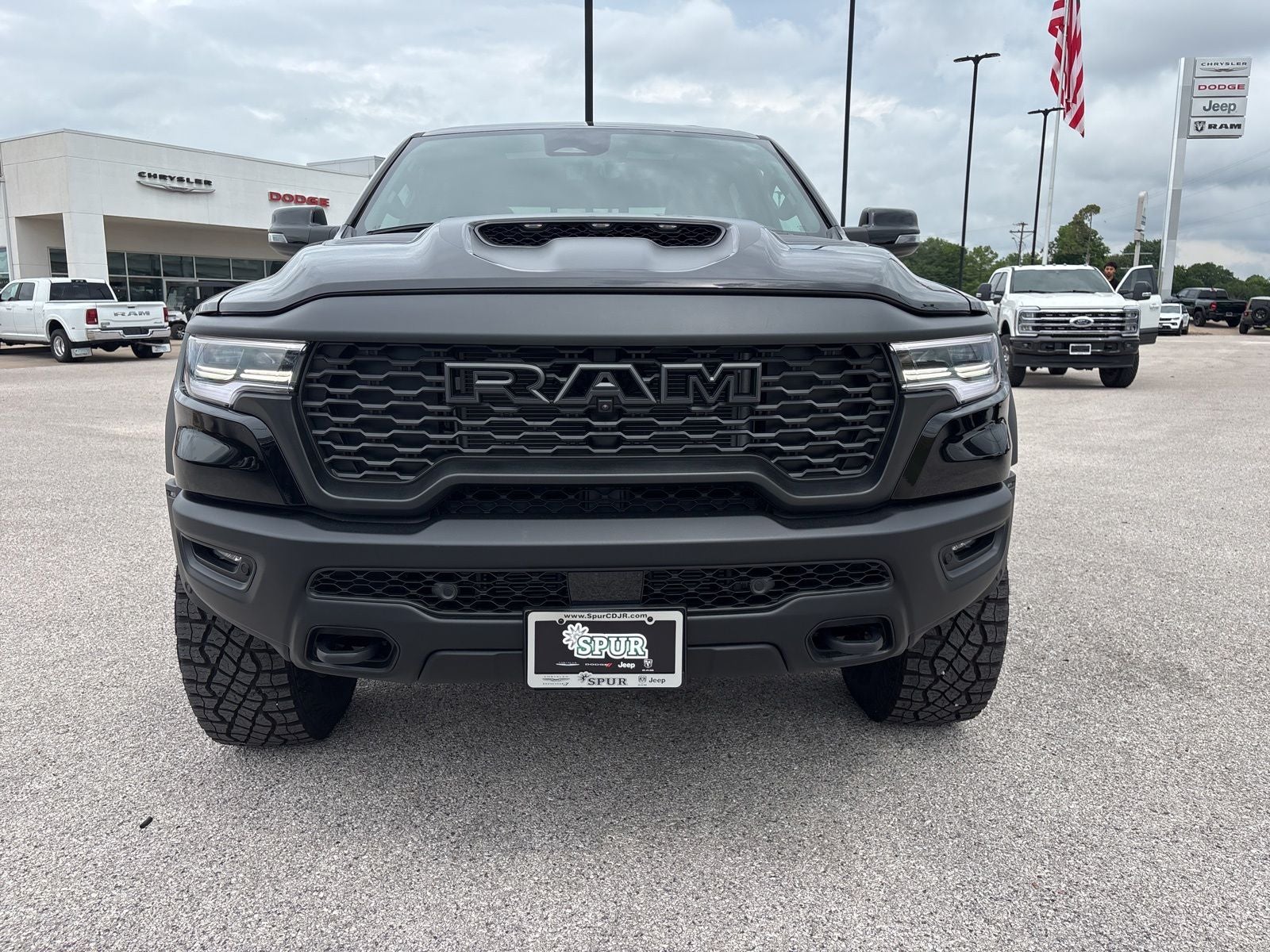 2026 RAM Ram 1500 RAM 1500 RHO CREW CAB 4X4 5'7' BOX