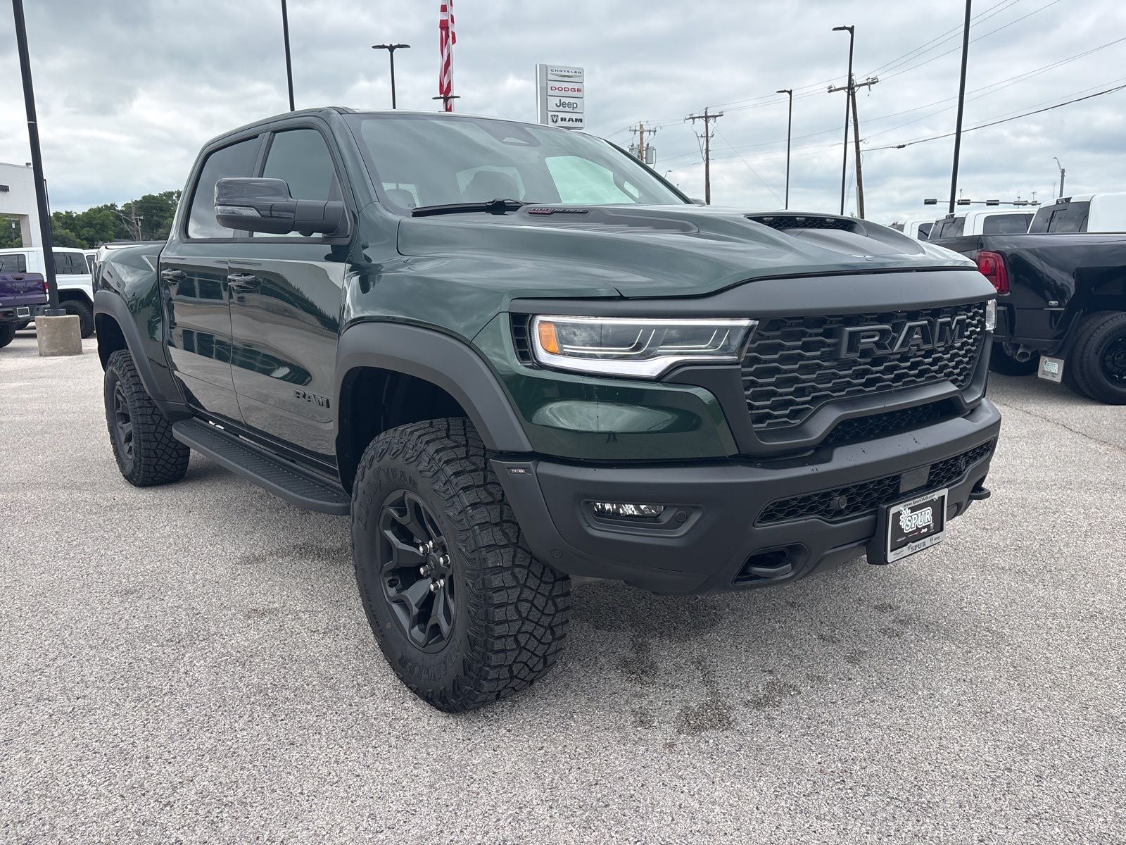 2026 RAM Ram 1500 RAM 1500 RHO CREW CAB 4X4 5'7' BOX