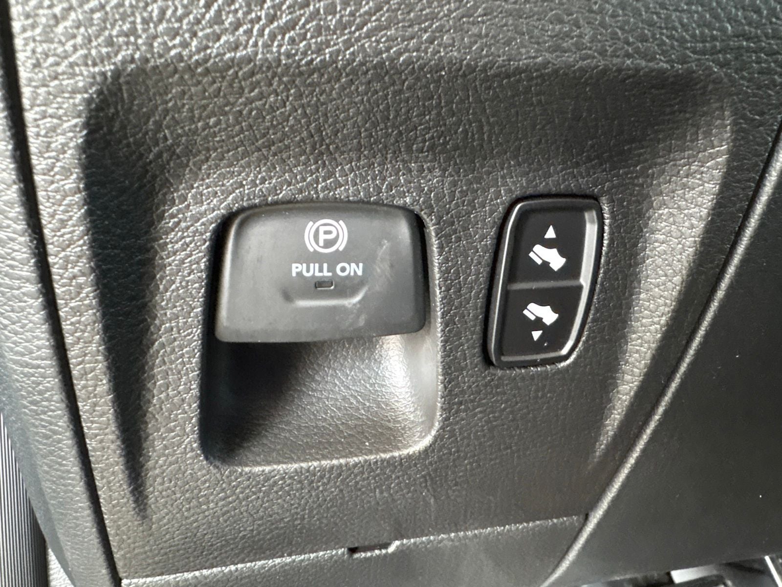 2027 RAM Ram 1500 RAM 1500 RHO CREW CAB 4X4 5'7' BOX