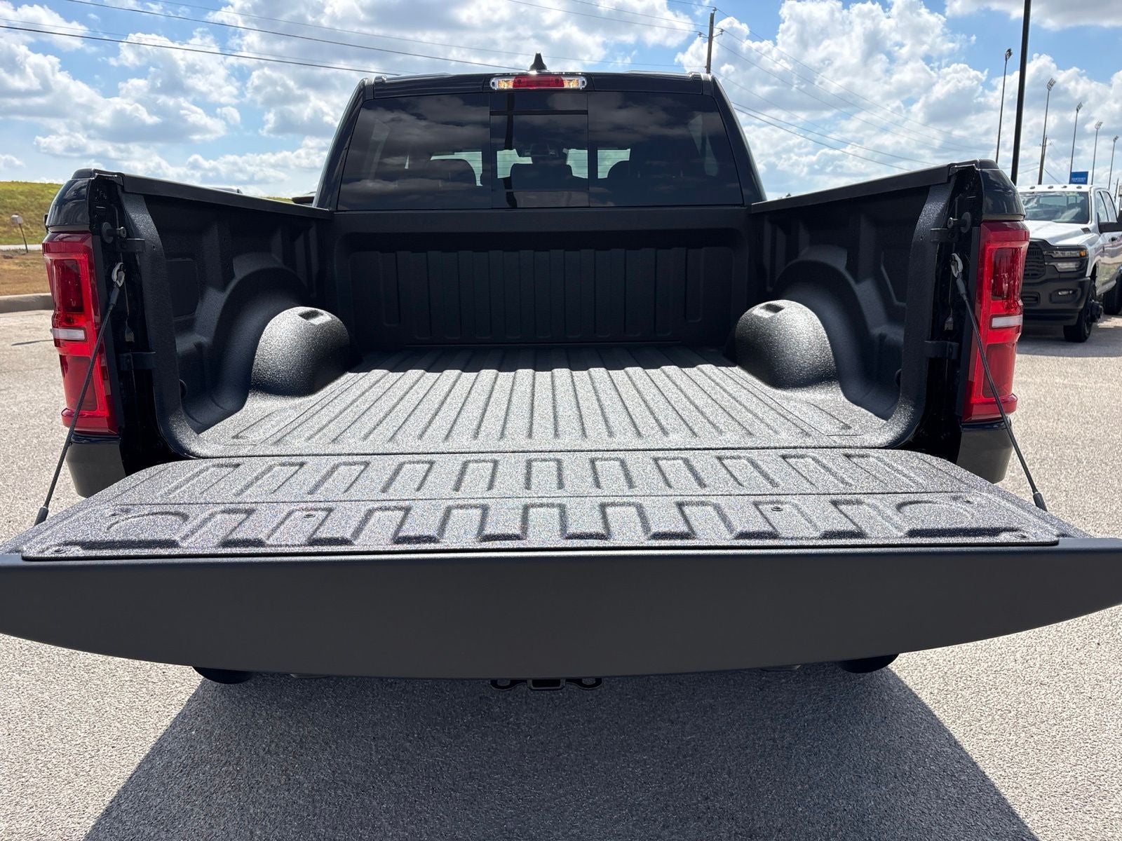 2027 RAM Ram 1500 RAM 1500 RHO CREW CAB 4X4 5'7' BOX