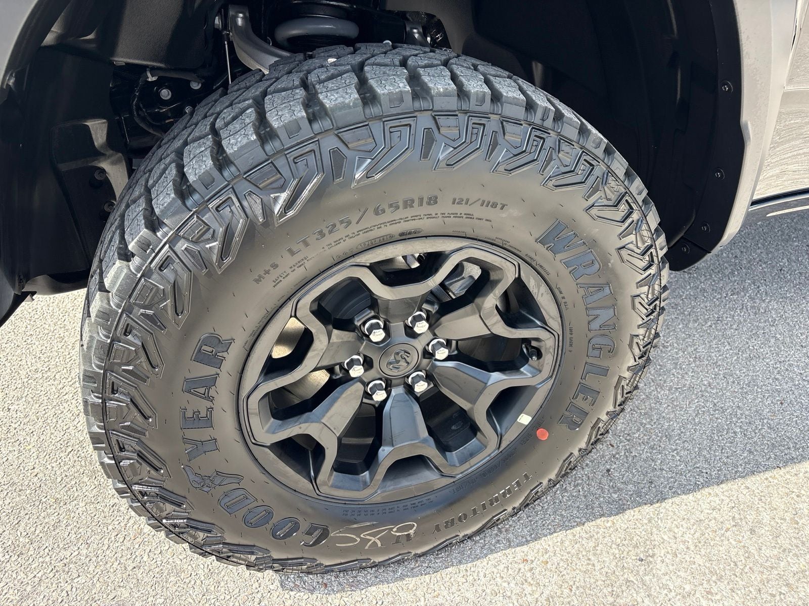 2027 RAM Ram 1500 RAM 1500 RHO CREW CAB 4X4 5'7' BOX