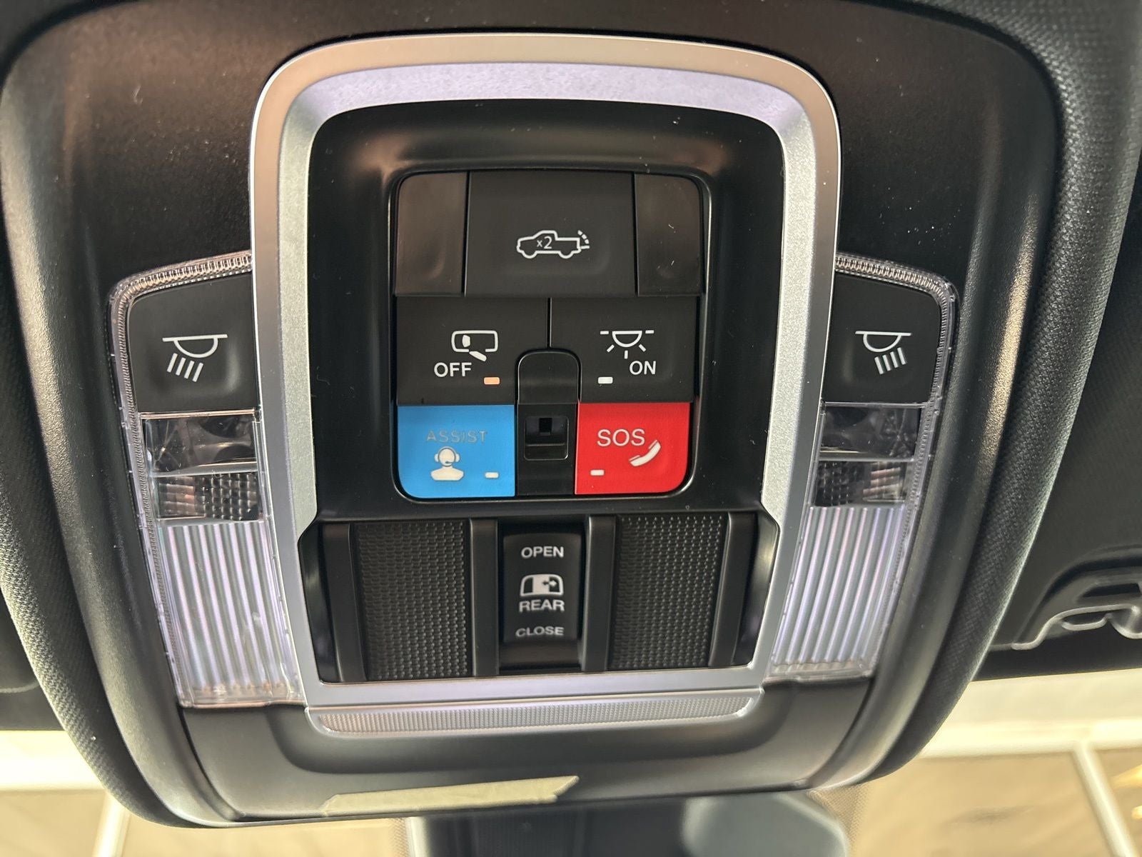 2026 RAM Ram 1500 RAM 1500 RHO CREW CAB 4X4 5'7' BOX