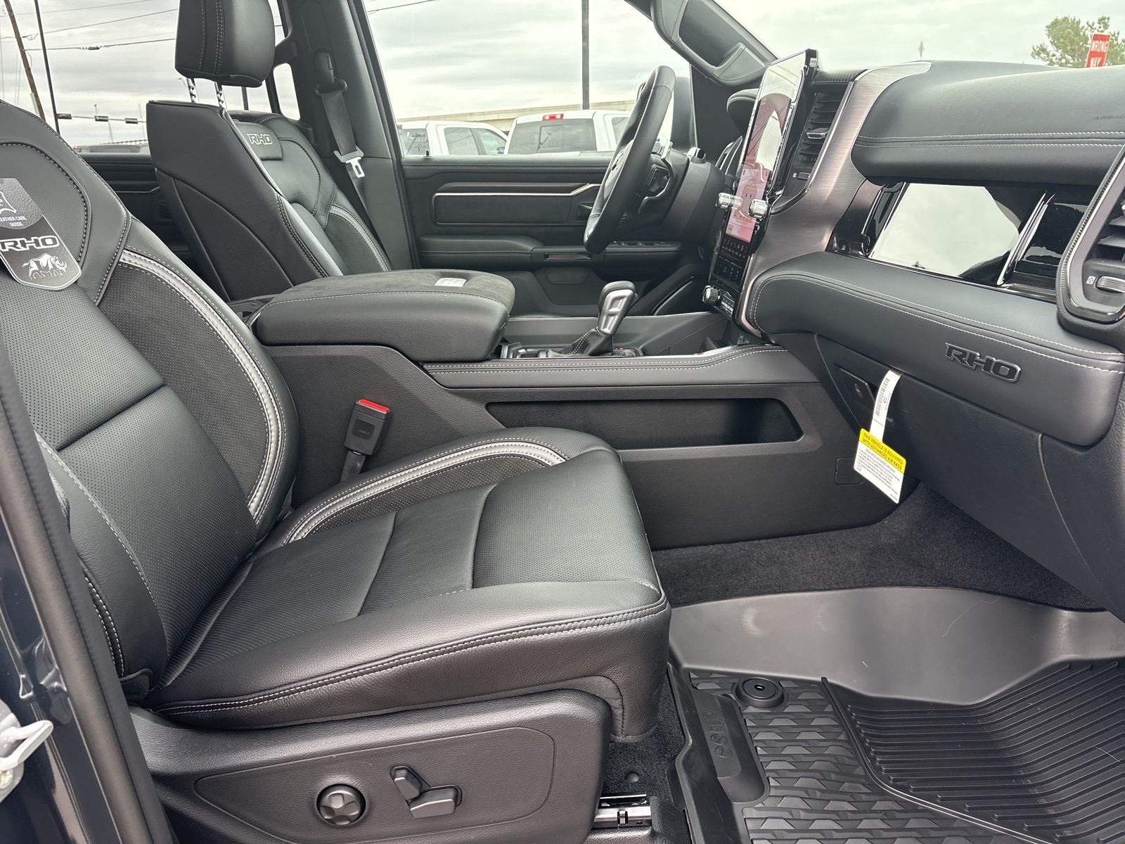 2026 RAM Ram 1500 RAM 1500 RHO CREW CAB 4X4 5'7' BOX