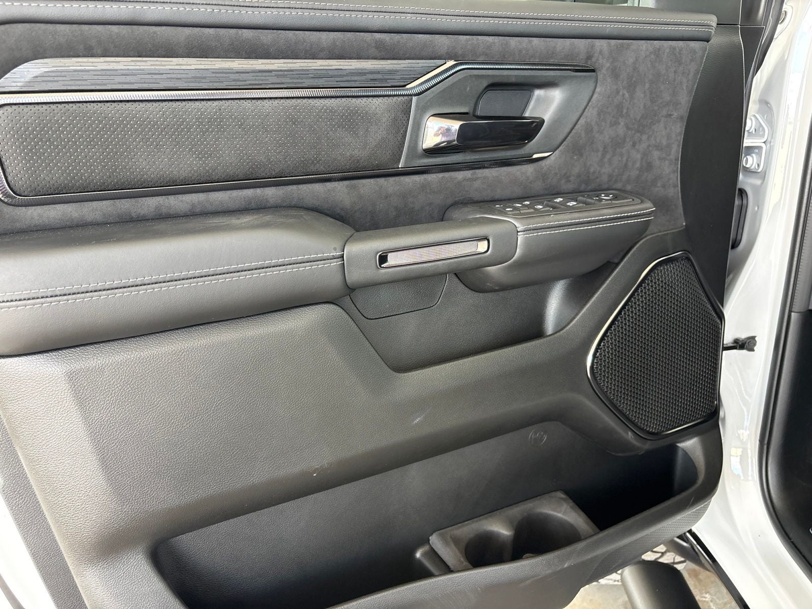 2027 RAM Ram 1500 RAM 1500 RHO CREW CAB 4X4 5'7' BOX