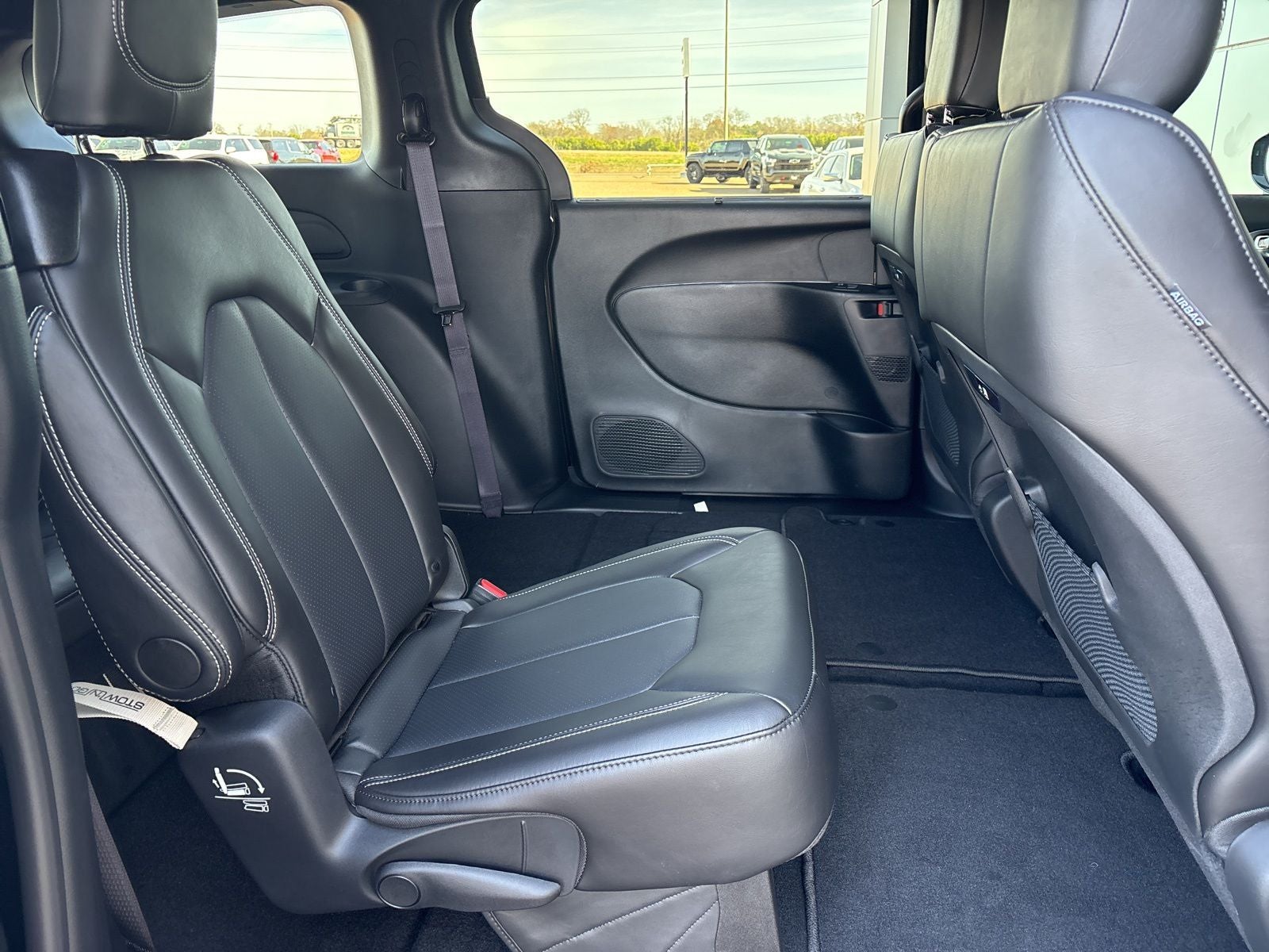 2026 Chrysler Pacifica PACIFICA SELECT