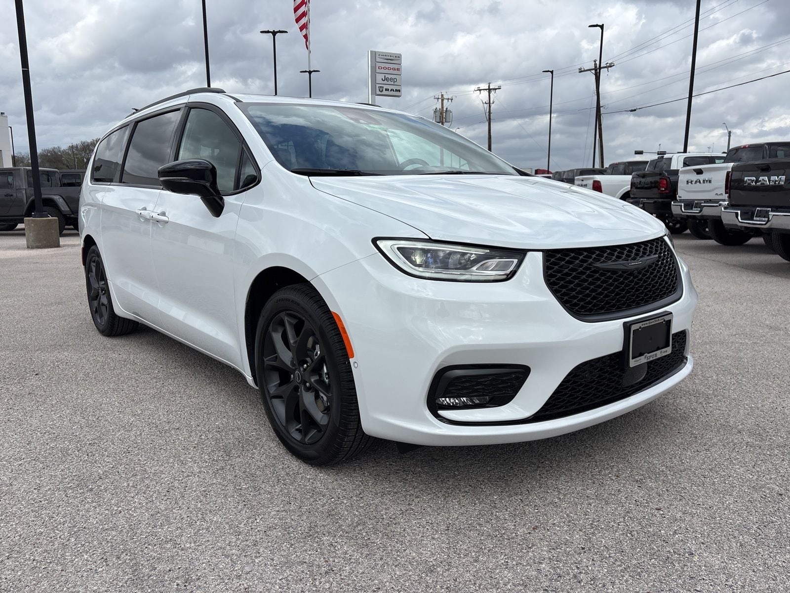 2026 Chrysler Pacifica PACIFICA LIMITED