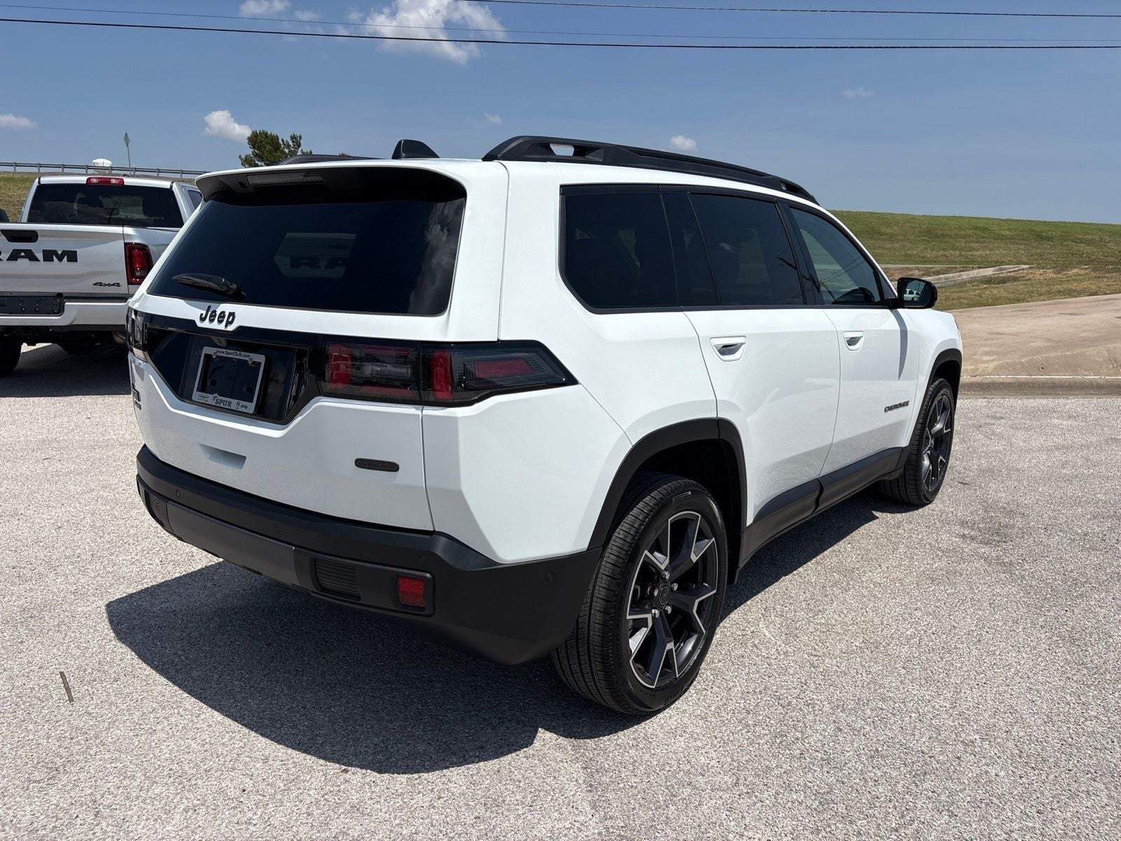 2026 Jeep Cherokee CHEROKEE OVERLAND 4X4