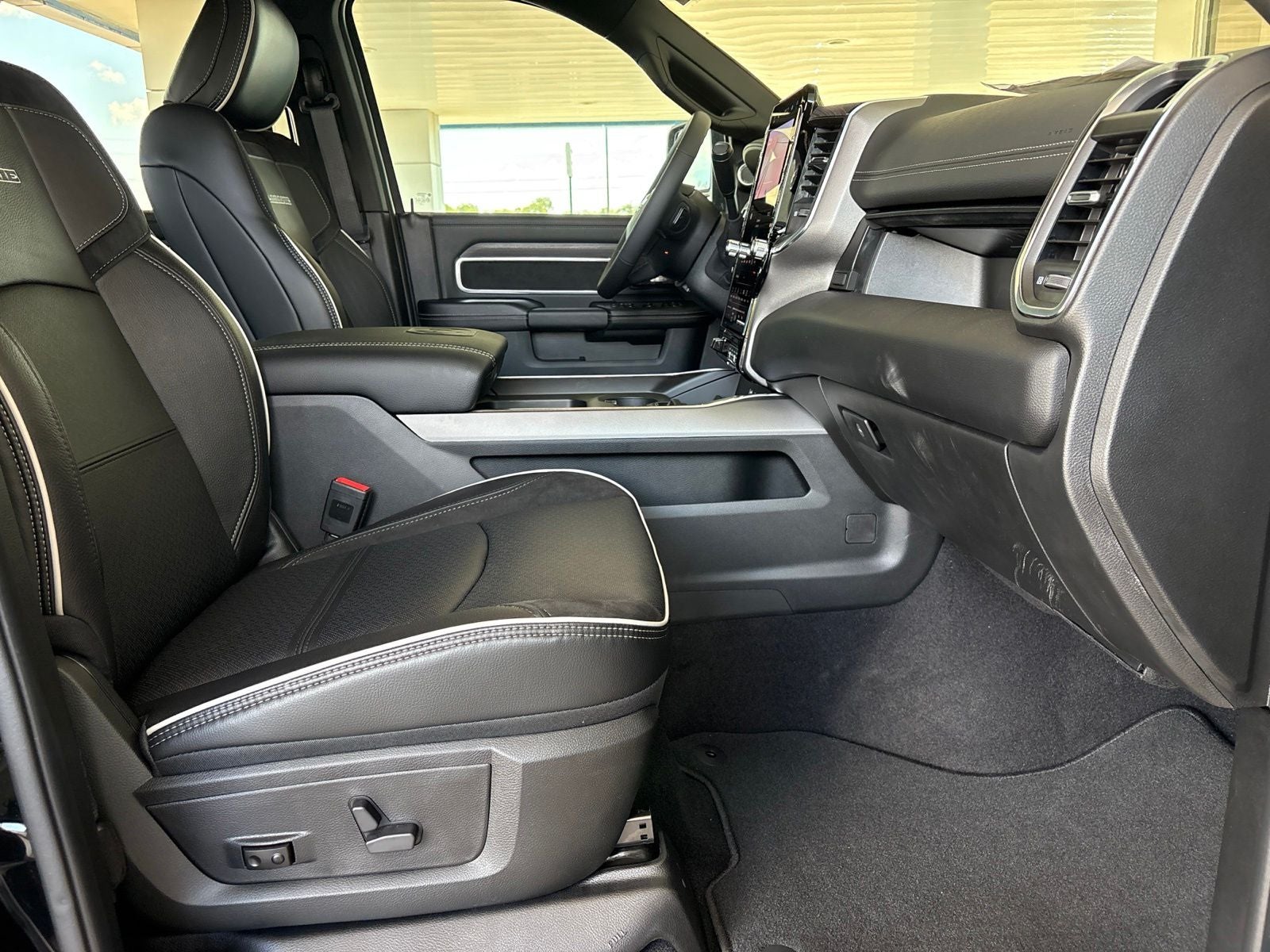 2027 RAM Ram 2500 Laramie