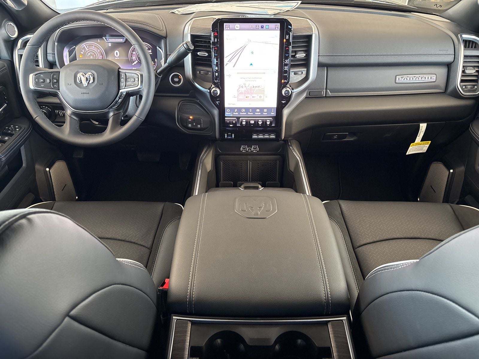 2026 RAM Ram 2500 RAM 2500 LARAMIE MEGA CAB 4X4 6'4' BOX