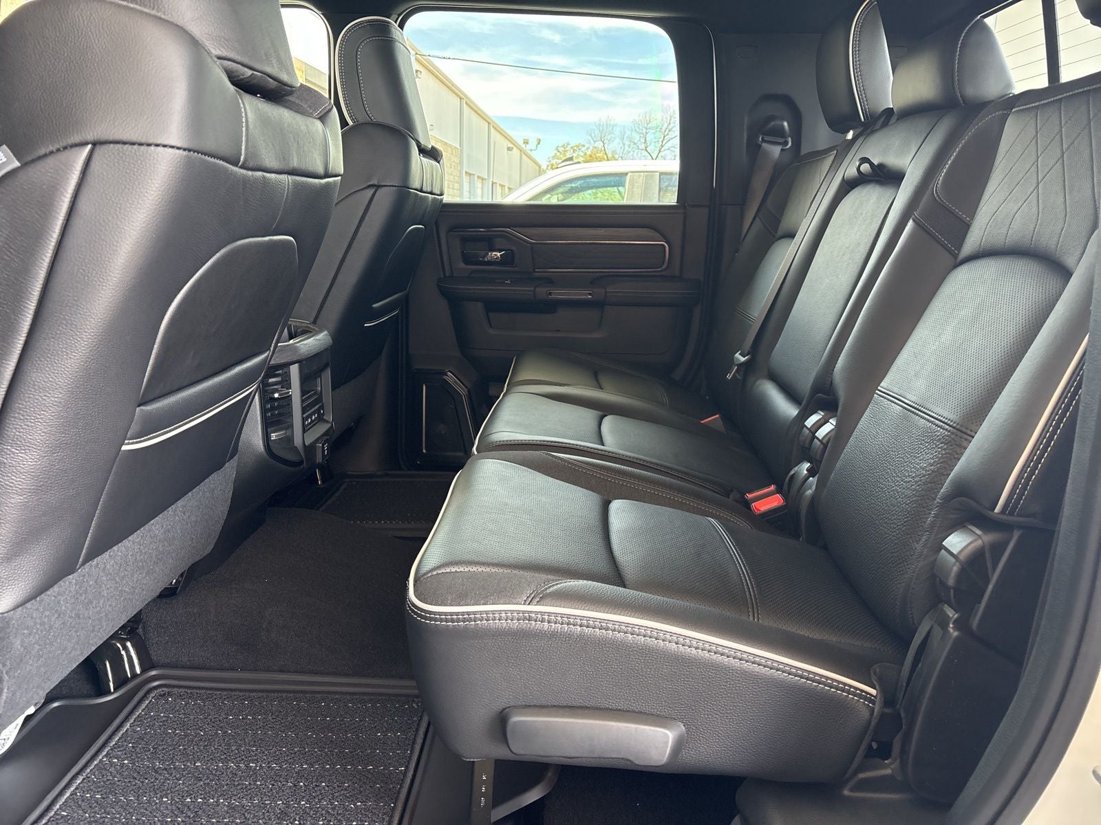 2026 RAM Ram 2500 RAM 2500 LIMITED MEGA CAB 4X4 6'4' BOX