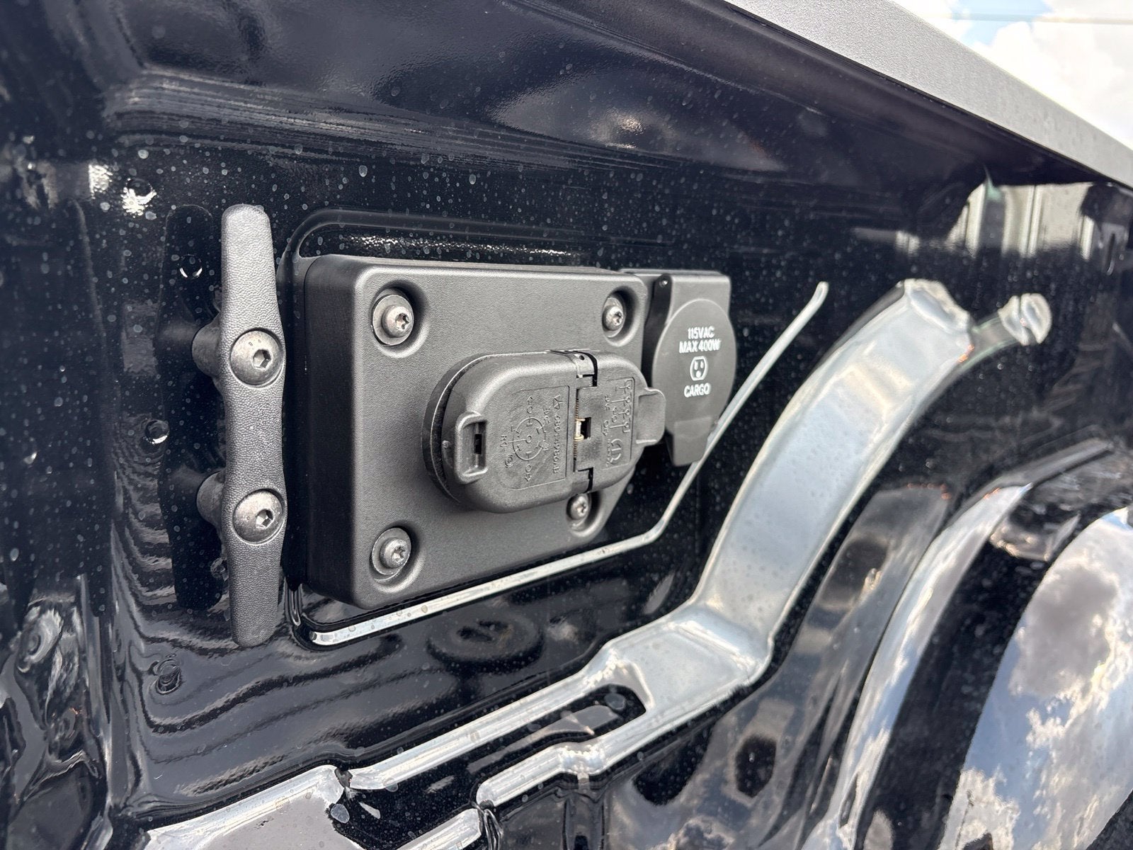 2027 RAM Ram 3500 RAM 3500 TRADESMAN REGULAR CAB 4X4 8' BOX