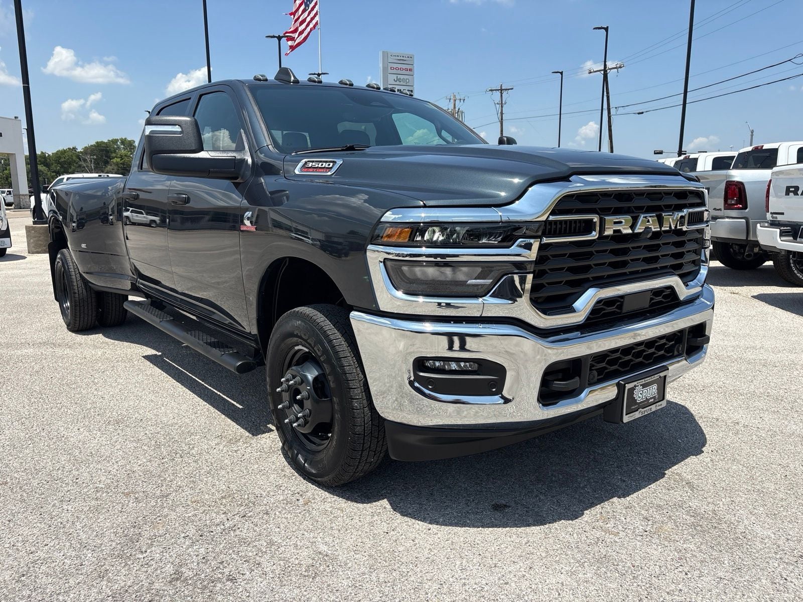 2026 RAM Ram 3500 RAM 3500 TRADESMAN CREW CAB 4X4 8' BOX