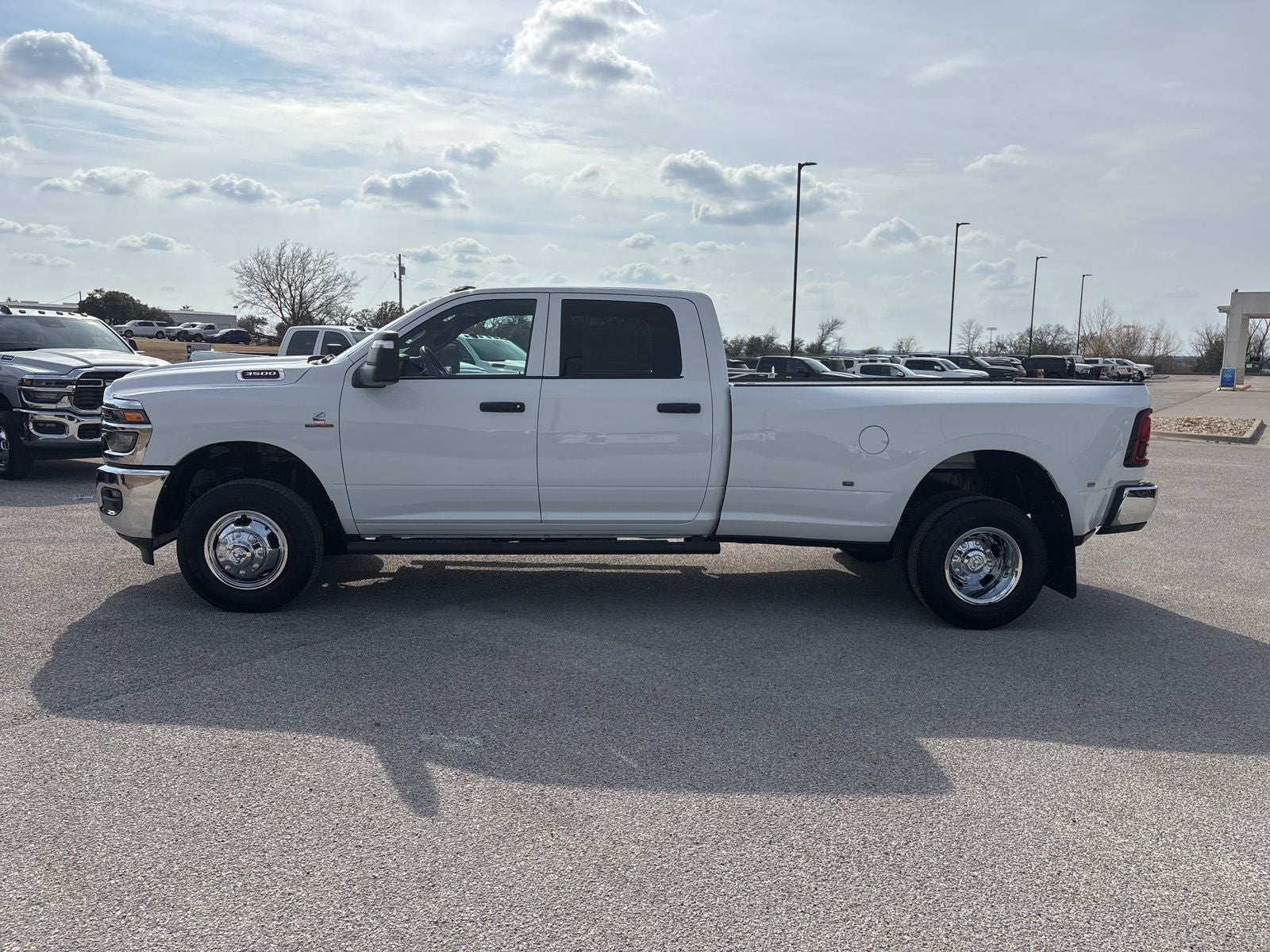 2026 RAM Ram 3500 RAM 3500 TRADESMAN CREW CAB 4X4 8' BOX