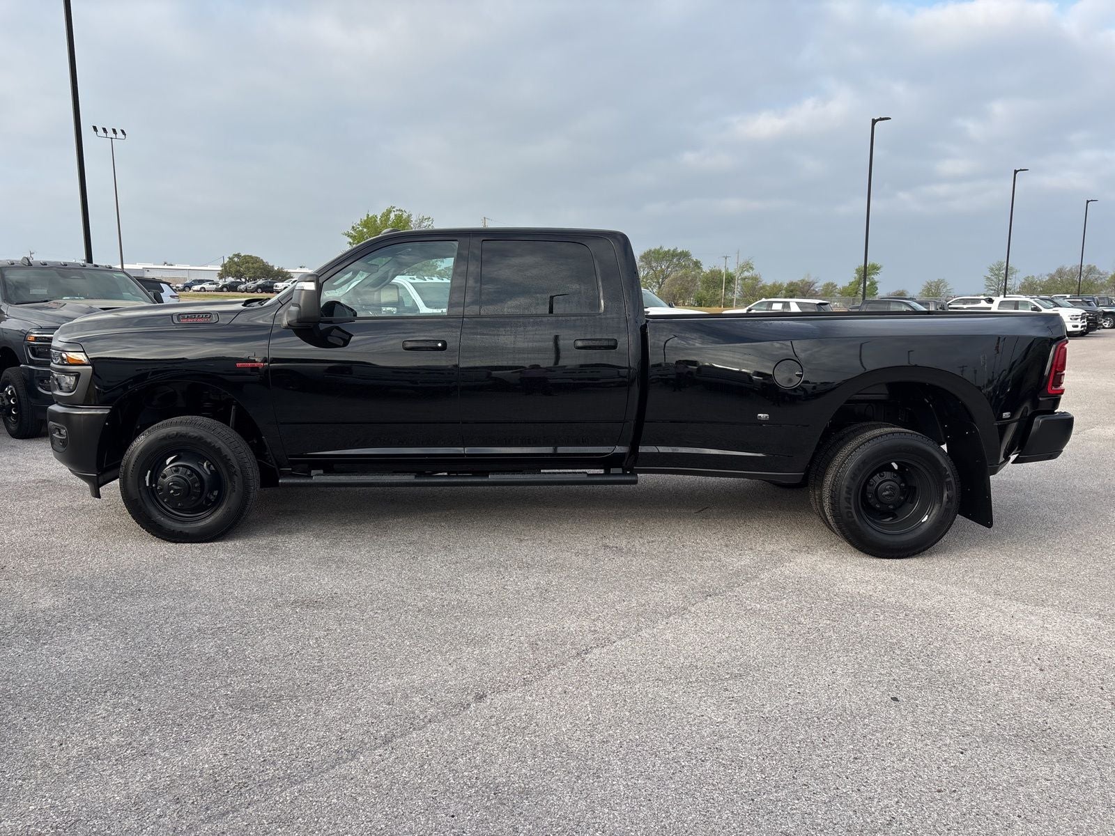 2026 RAM Ram 3500 RAM 3500 TRADESMAN CREW CAB 4X4 8' BOX