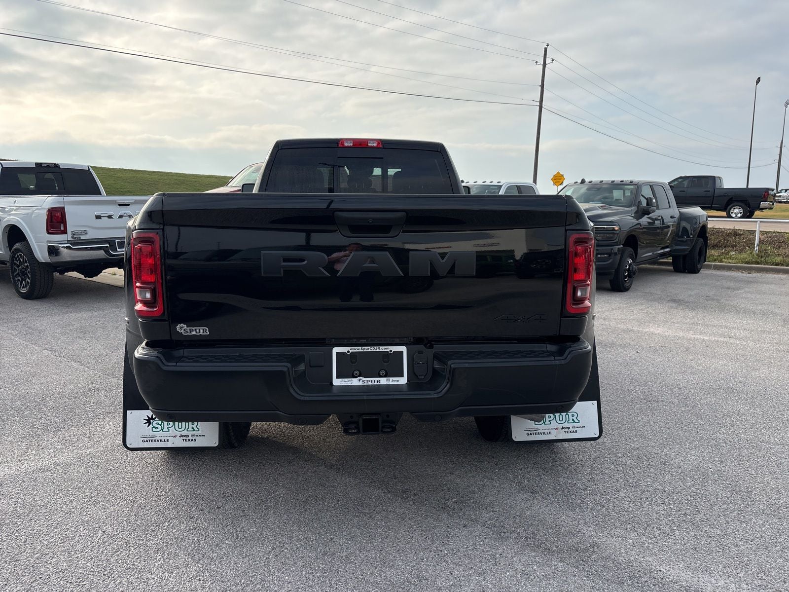 2026 RAM Ram 3500 RAM 3500 TRADESMAN CREW CAB 4X4 8' BOX