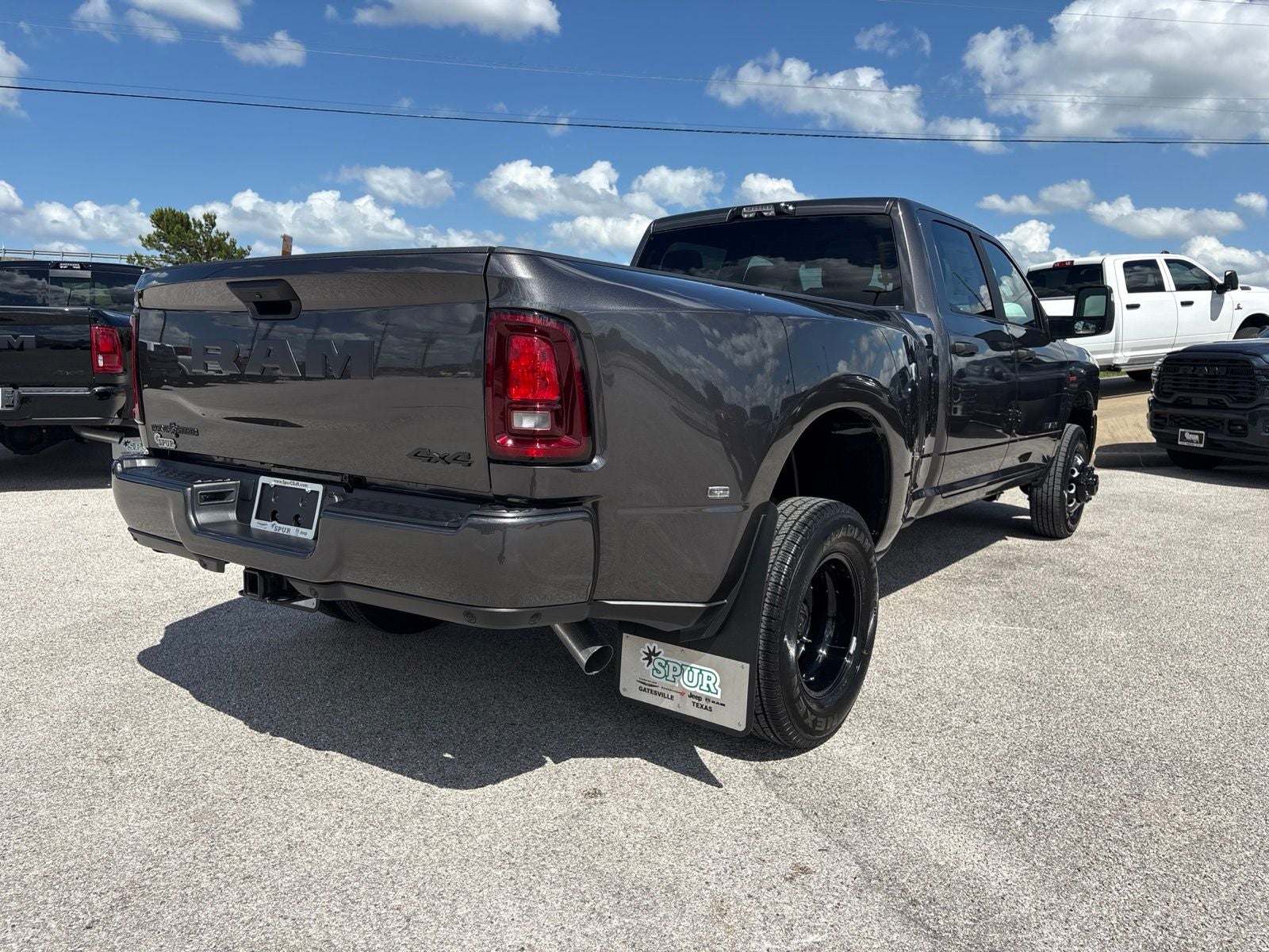 2026 RAM Ram 3500 RAM 3500 LONE STAR CREW CAB 4X4 8' BOX