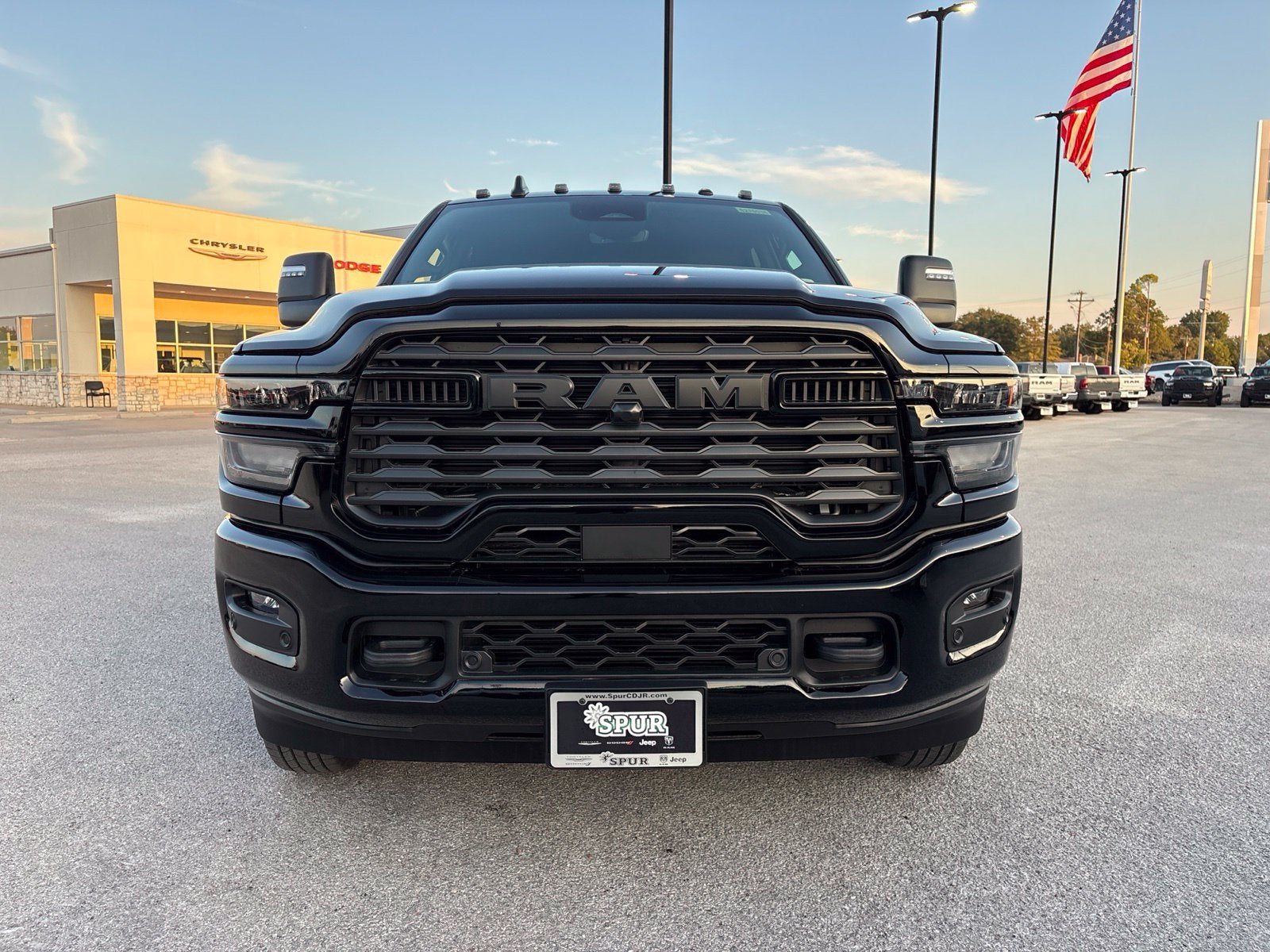 2027 RAM Ram 3500 RAM 3500 LONE STAR CREW CAB 4X4 8' BOX
