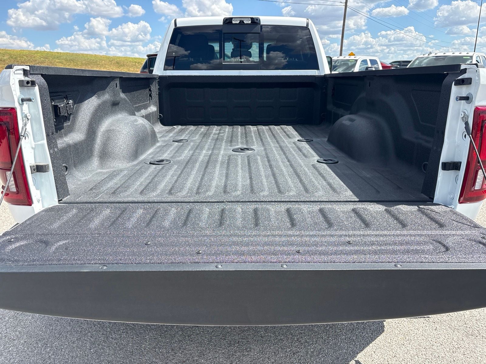 2027 RAM Ram 3500 RAM 3500 LARAMIE CREW CAB 4X4 8' BOX