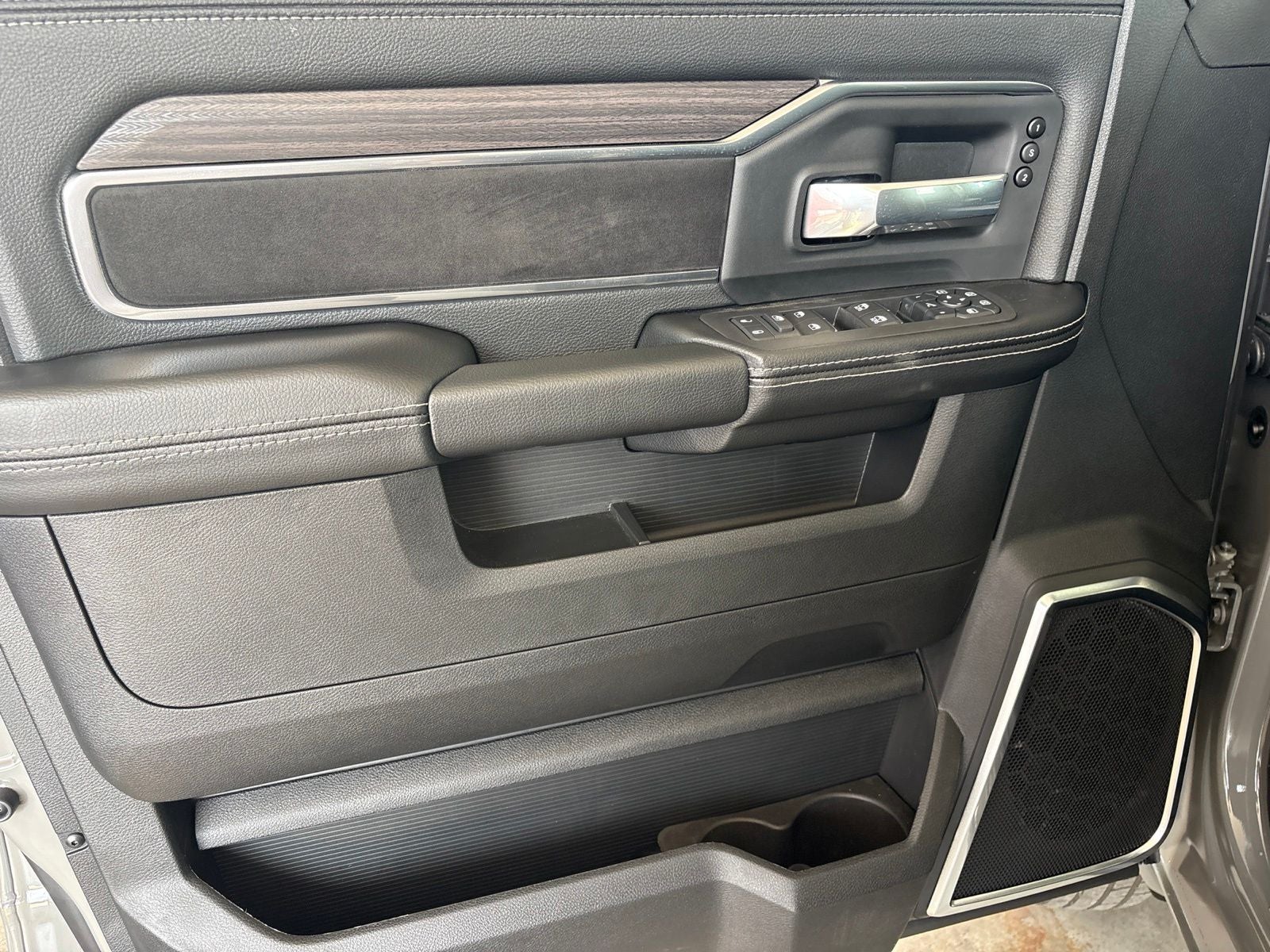 2027 RAM Ram 3500 Laramie