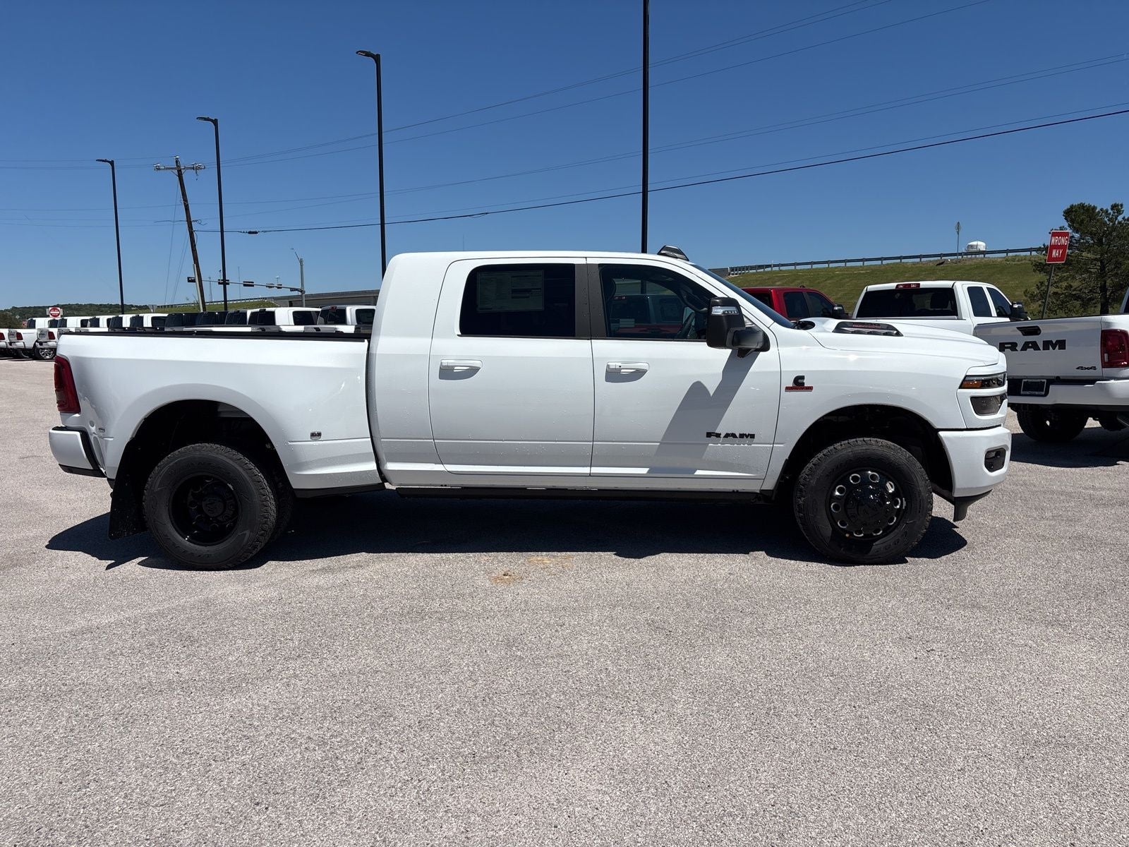 2026 RAM Ram 3500 RAM 3500 LARAMIE MEGA CAB 4X4 6'4' BOX Cleburne TX ...