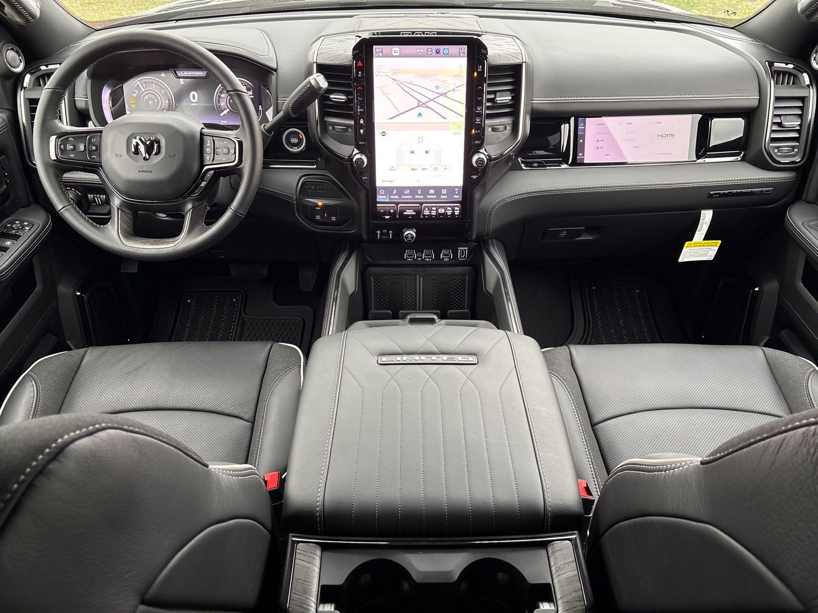 2026 RAM Ram 3500 RAM 3500 LIMITED MEGA CAB 4X4 6'4' BOX