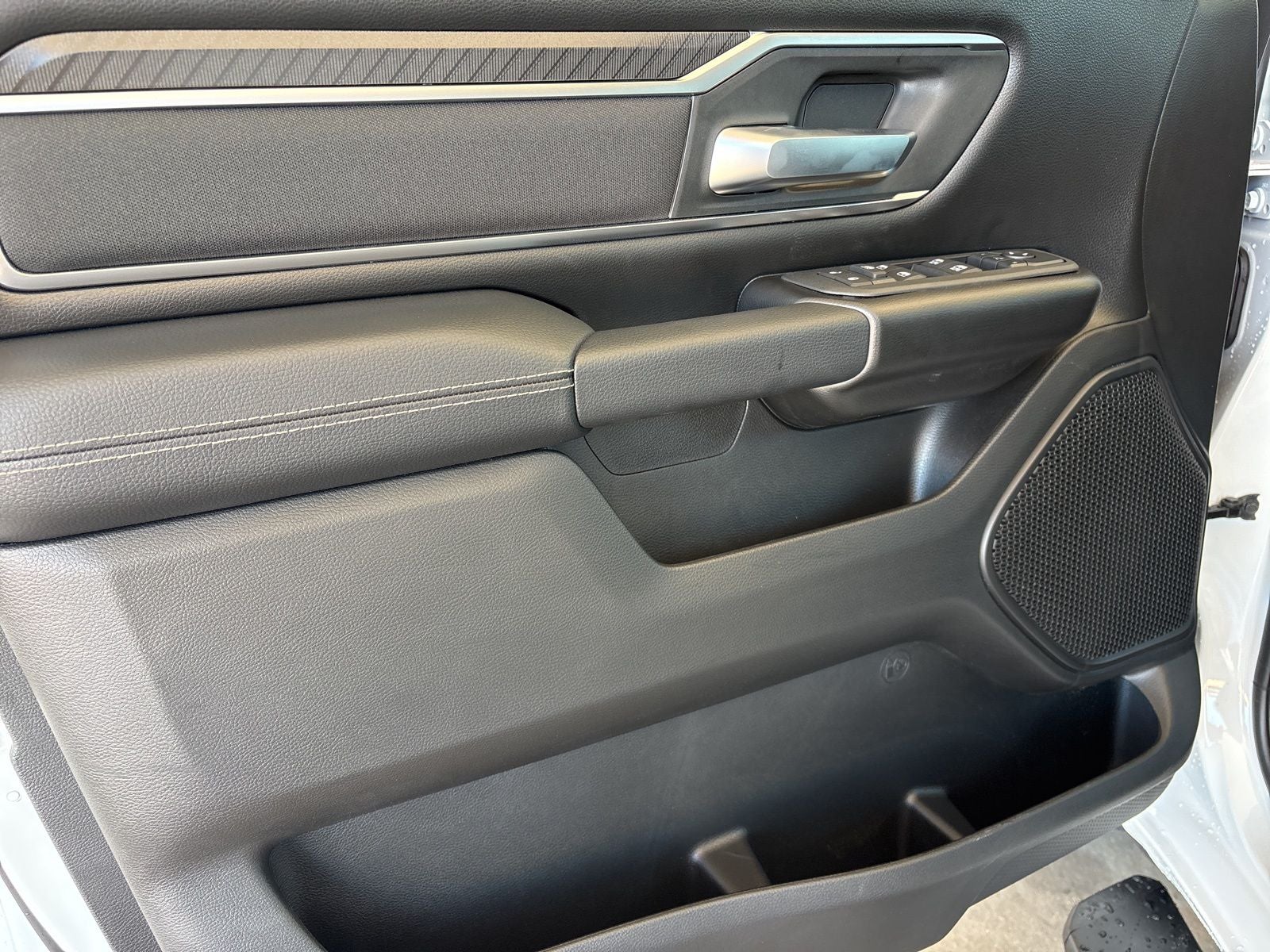 2026 RAM Ram 1500 RAM 1500 LONE STAR CREW CAB 4X2 5'7' BOX