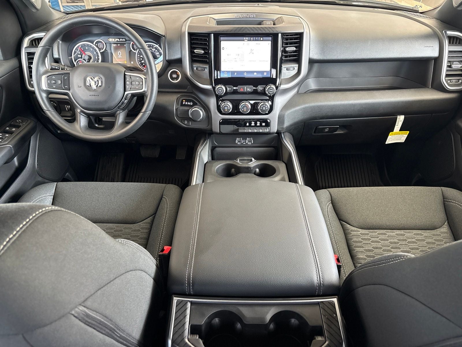 2026 RAM Ram 1500 RAM 1500 LONE STAR CREW CAB 4X2 5'7' BOX