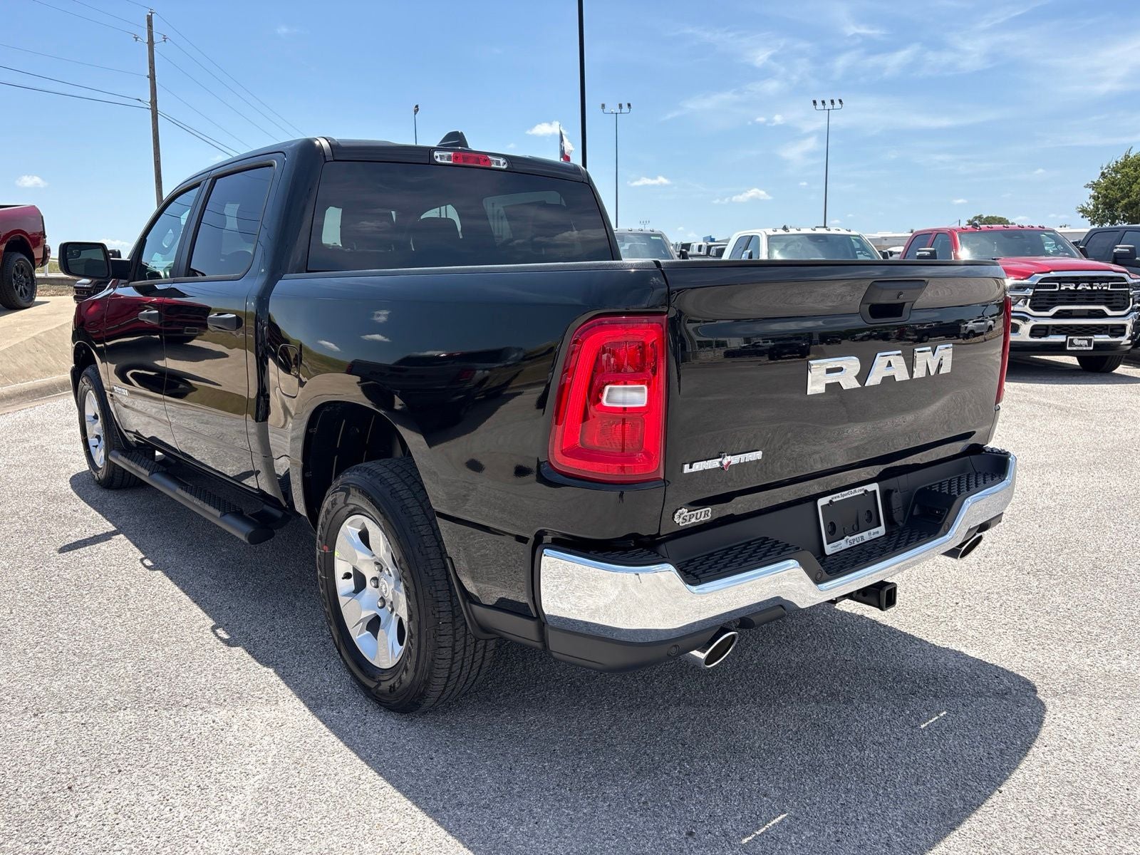 2026 RAM Ram 1500 RAM 1500 LONE STAR CREW CAB 4X2 5'7' BOX