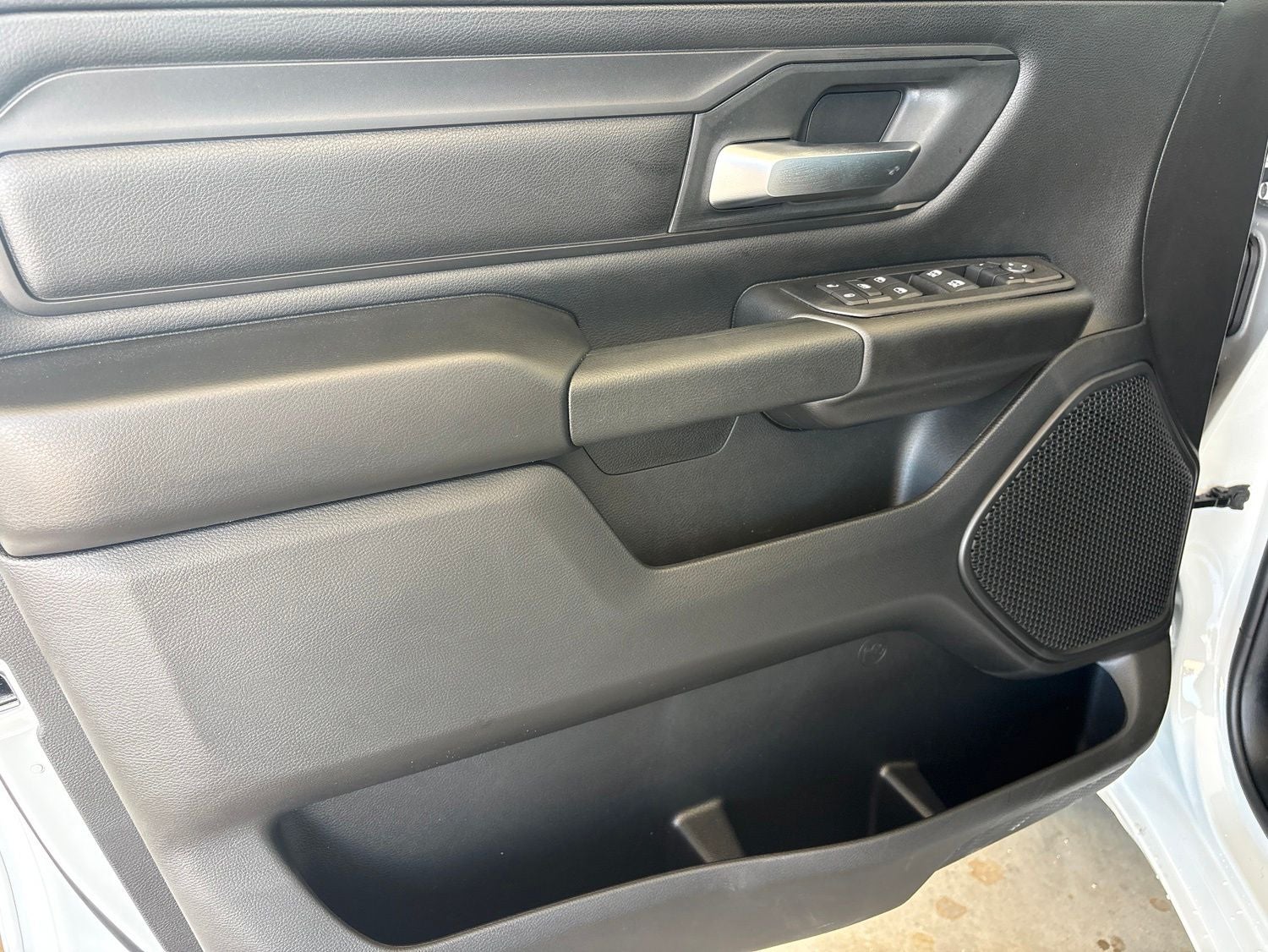 2026 RAM Ram 1500 RAM 1500 EXPRESS CREW CAB 4X2 5'7' BOX