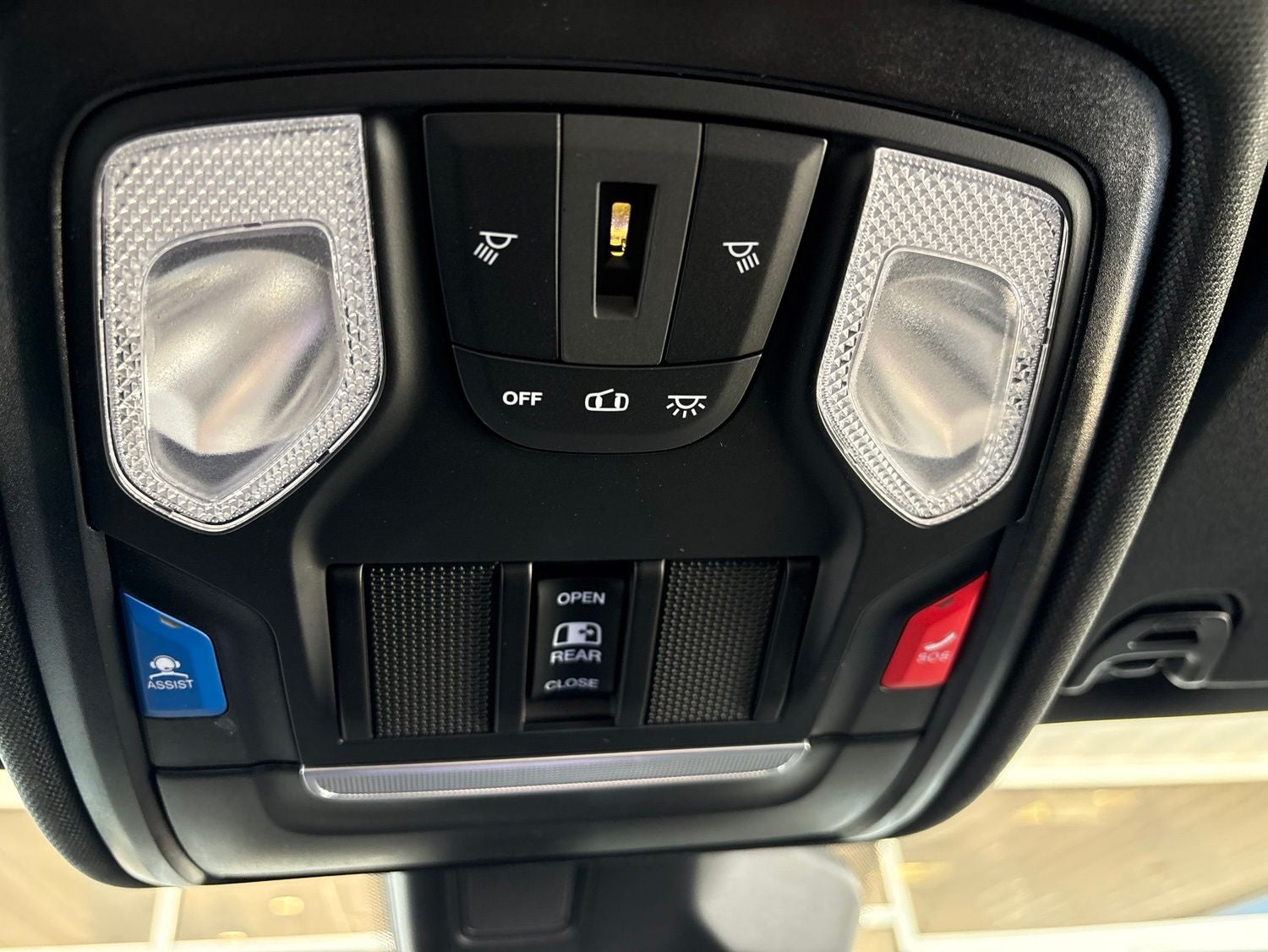 2026 RAM Ram 1500 RAM 1500 EXPRESS CREW CAB 4X2 5'7' BOX