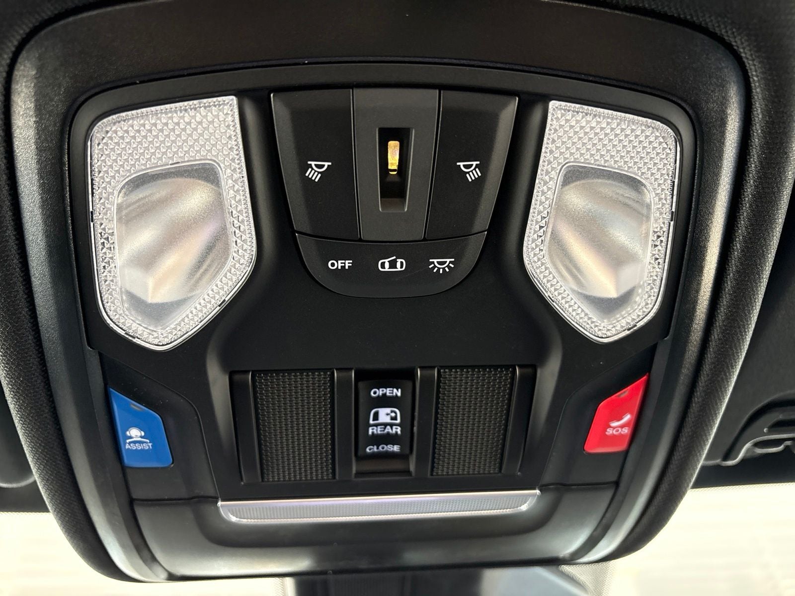 2026 RAM Ram 1500 RAM 1500 EXPRESS CREW CAB 4X2 5'7' BOX