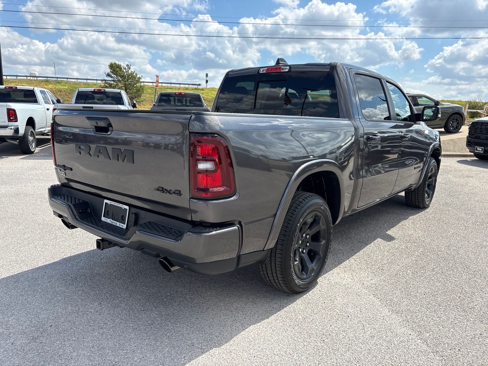 2026 RAM Ram 1500 RAM 1500 LONE STAR CREW CAB 4X4 5'7' BOX